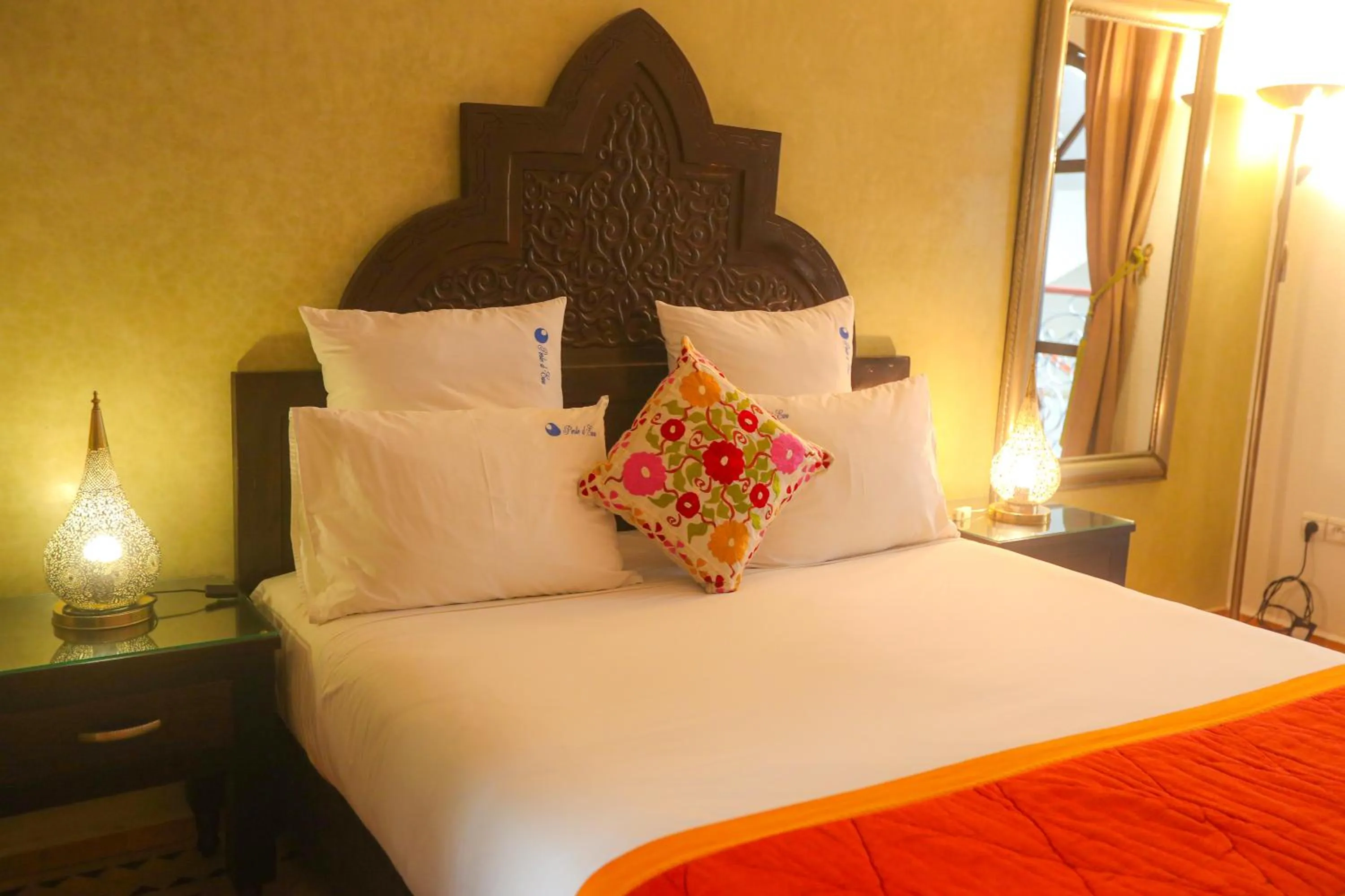 Bed in Riad Perle D'Eau