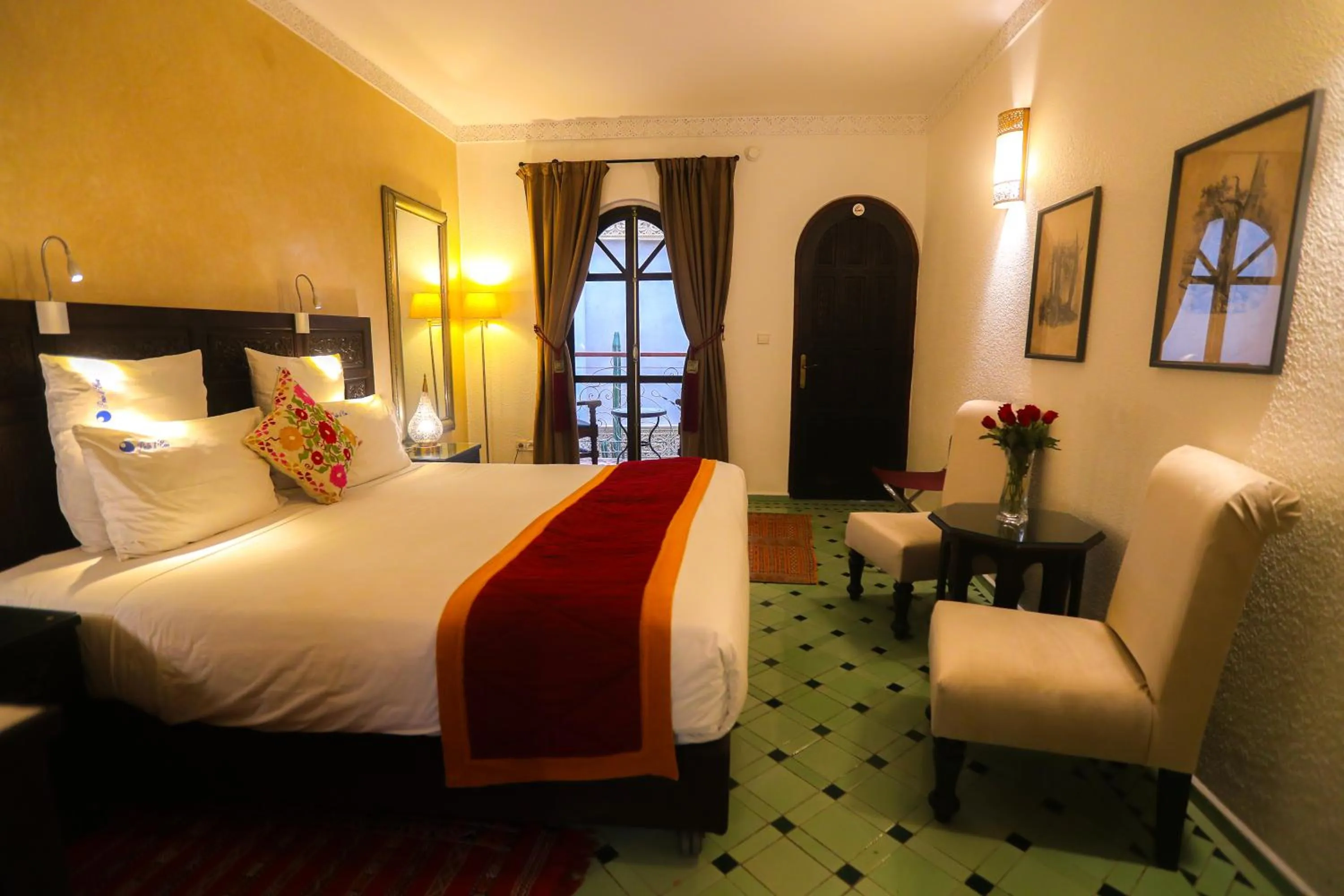 Bed in Riad Perle D'Eau