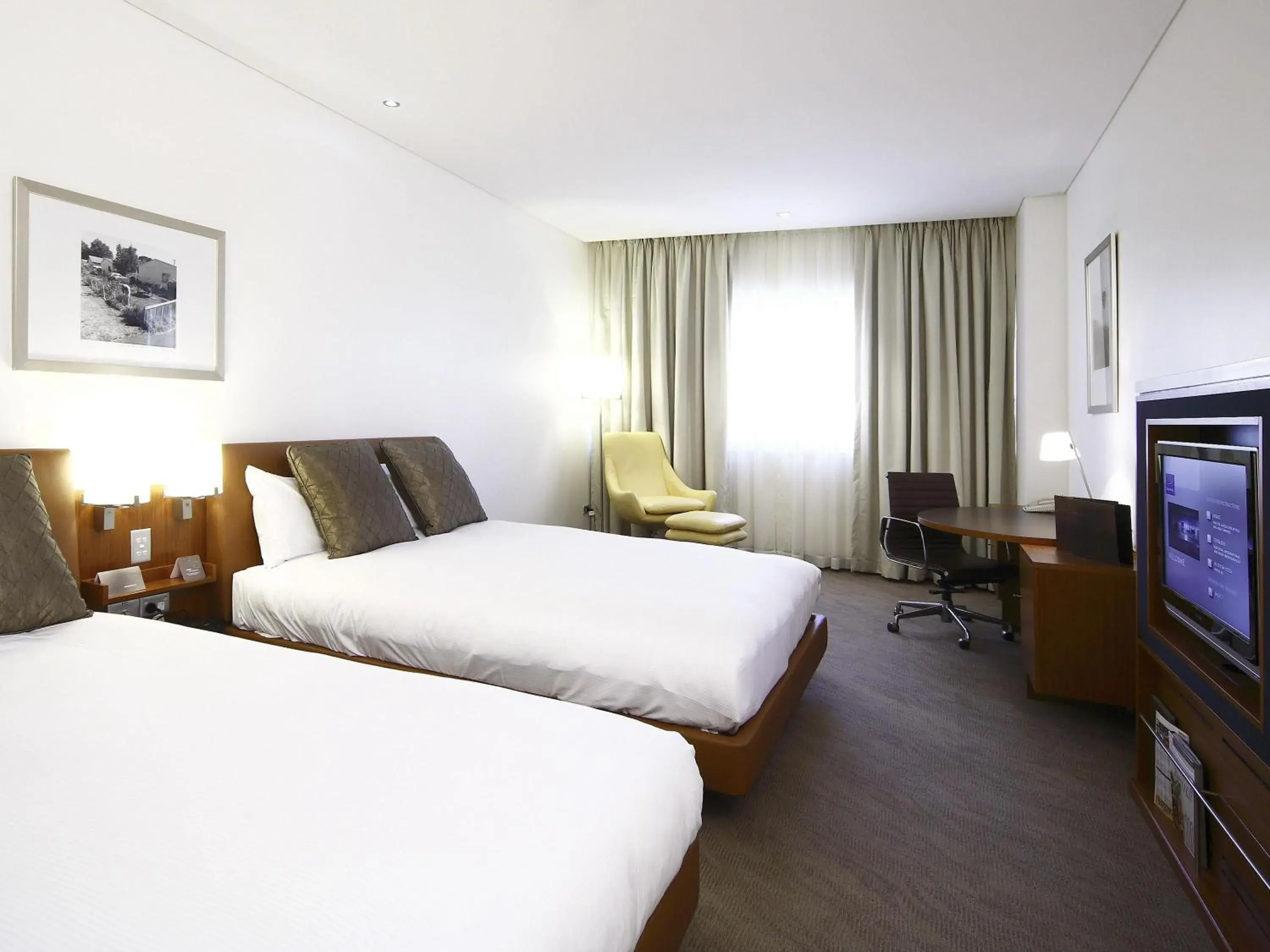 Standard Double Room with Two Double Beds in Novotel Canberra Standard Double Room with Two Double Beds in Novotel Canberra