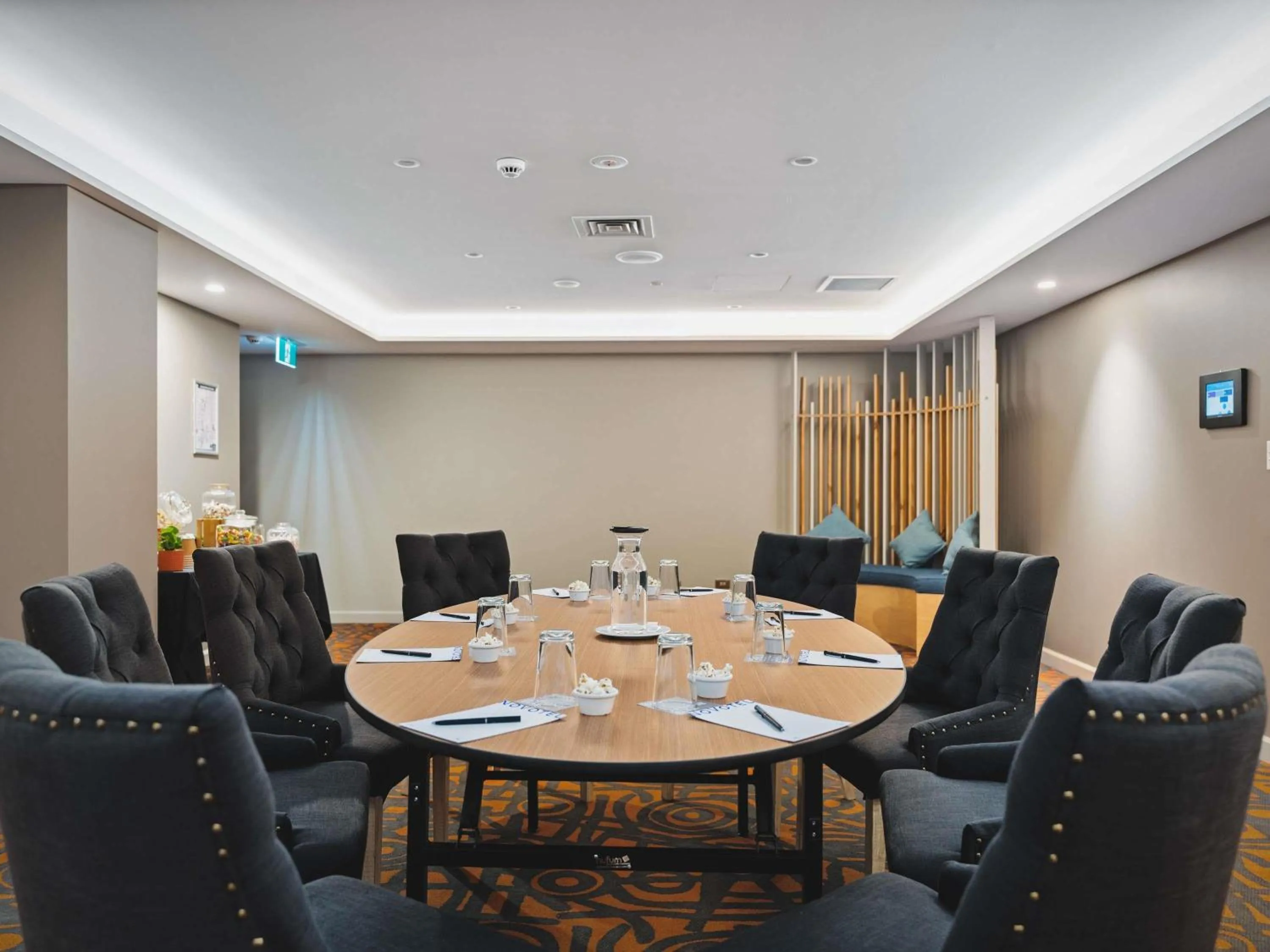 Meeting/conference room in Novotel Canberra