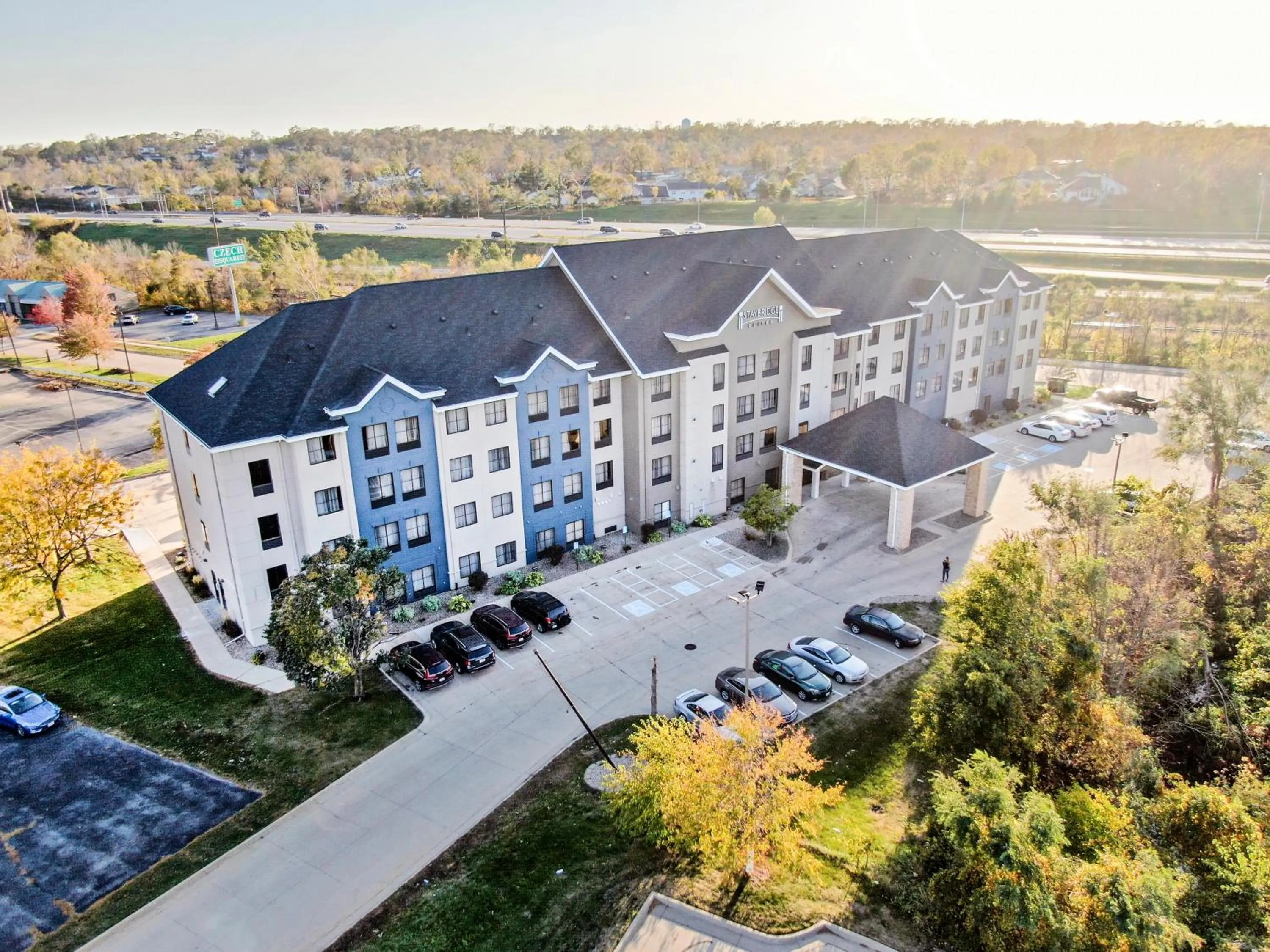 Property building in Staybridge Suites - Cedar Rapids North by IHG
