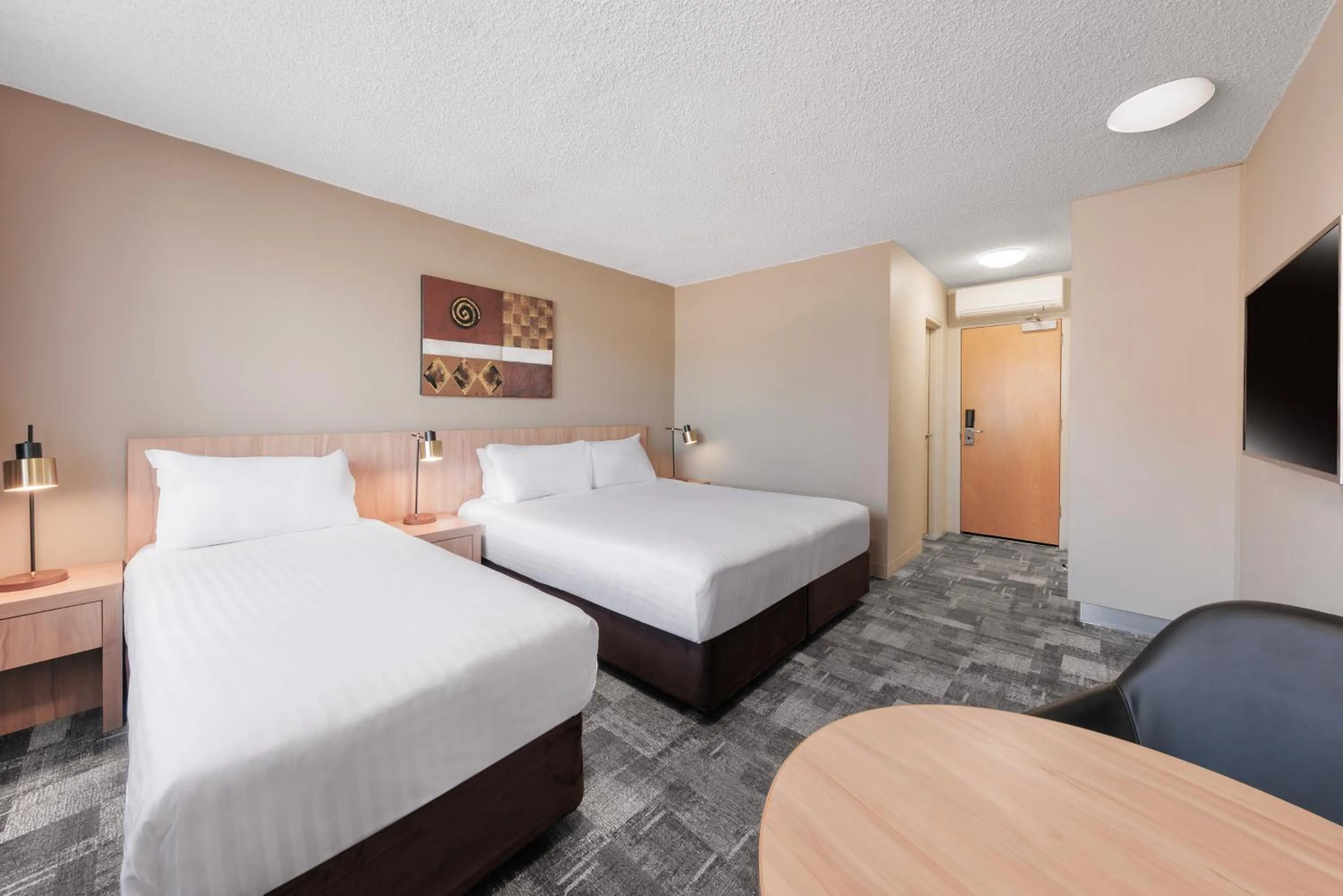 Bed in Best Western Plus Launceston