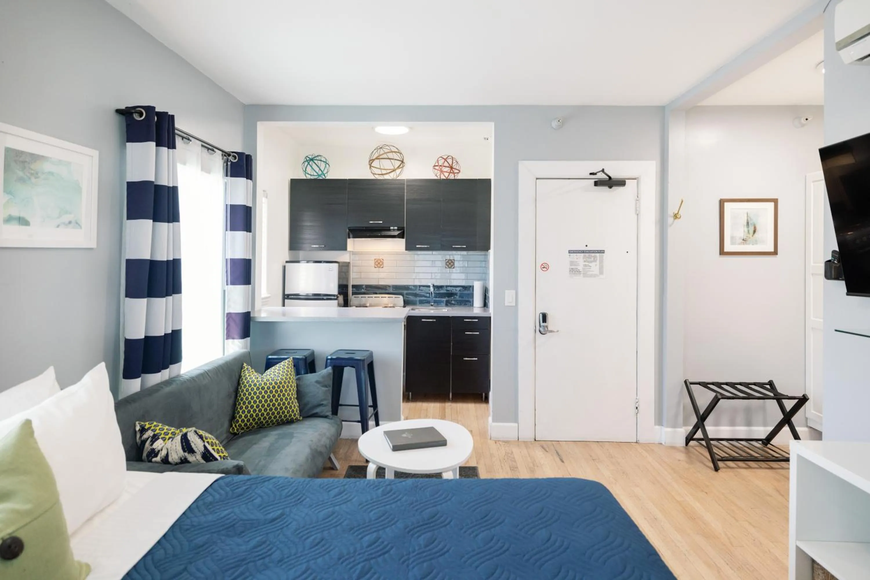 Bed in Broadlind Hotel