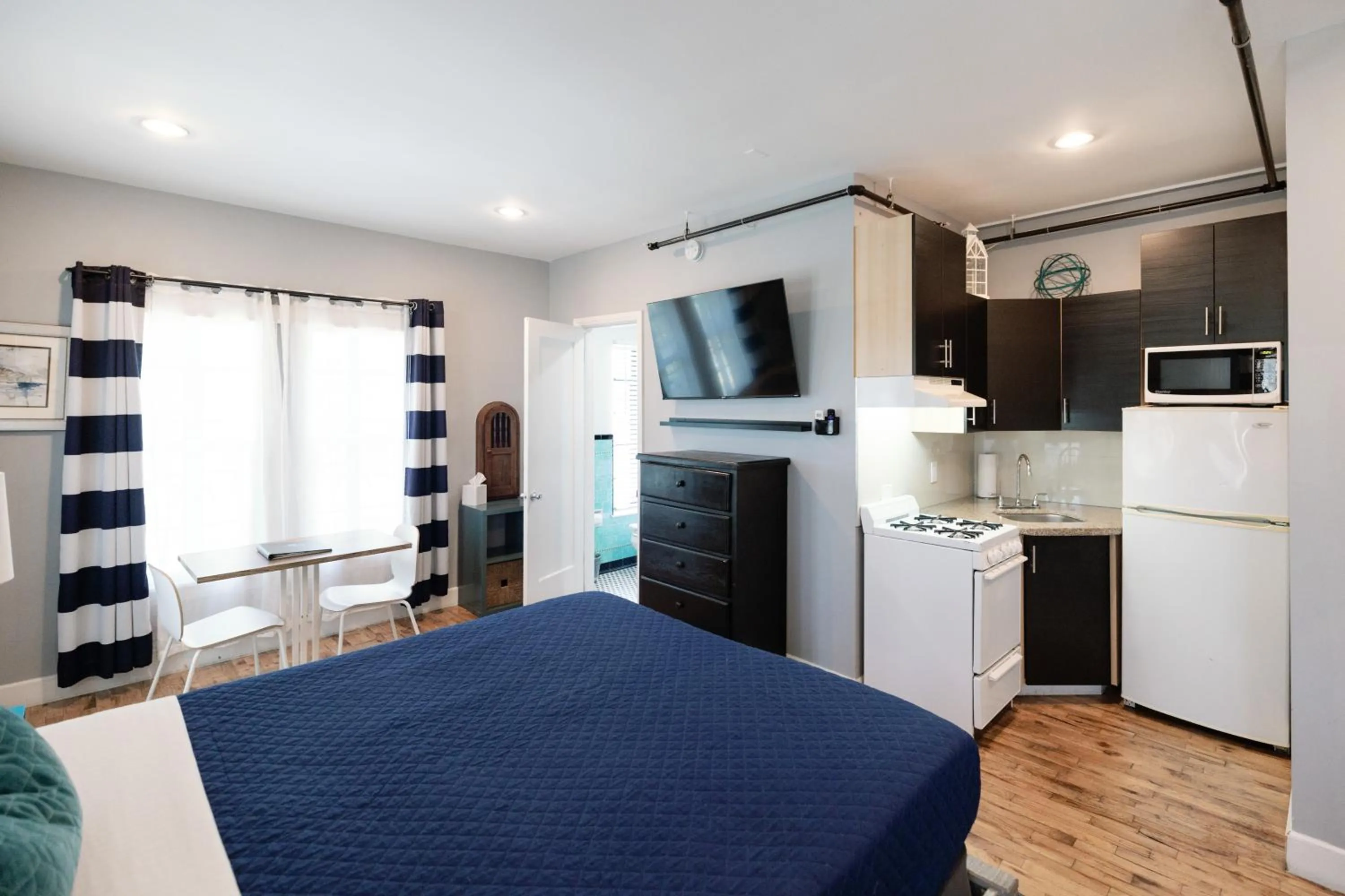 Bed in Broadlind Hotel