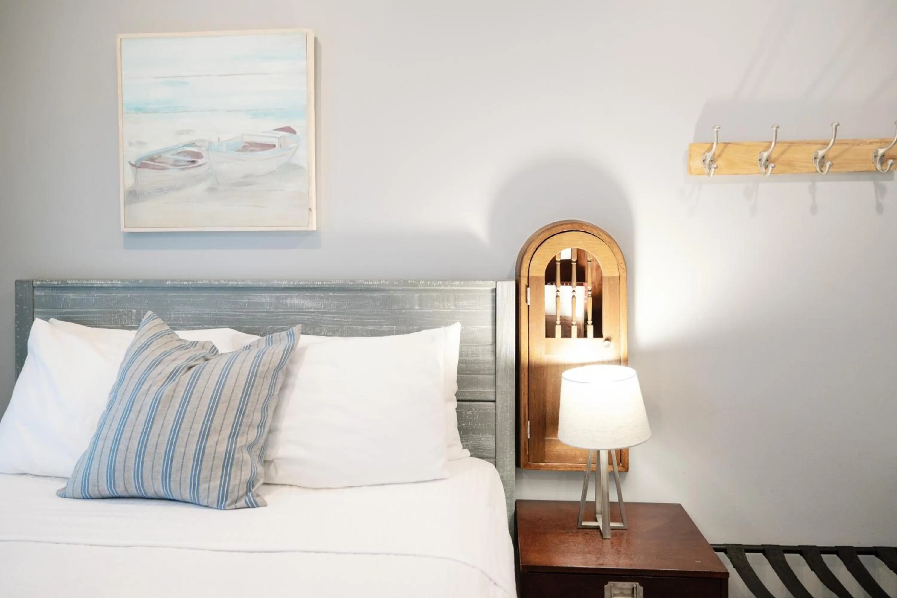 Bed in Broadlind Hotel