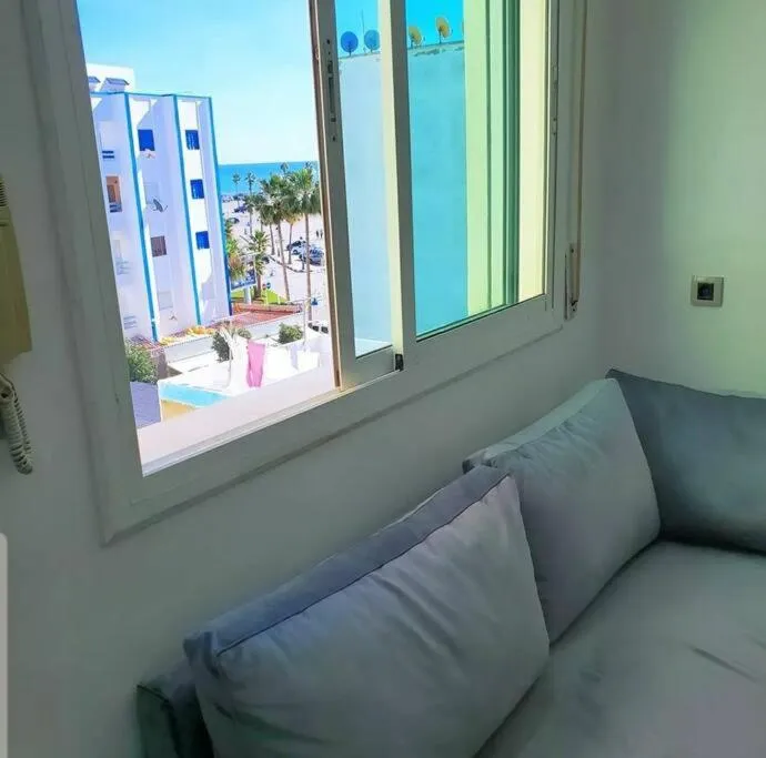 Modern Flat with sea view