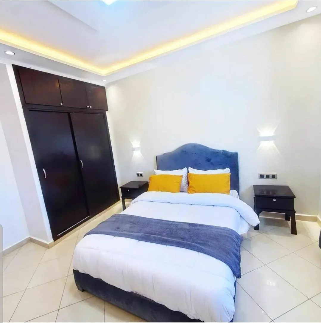 Bed in Modern Flat with sea view