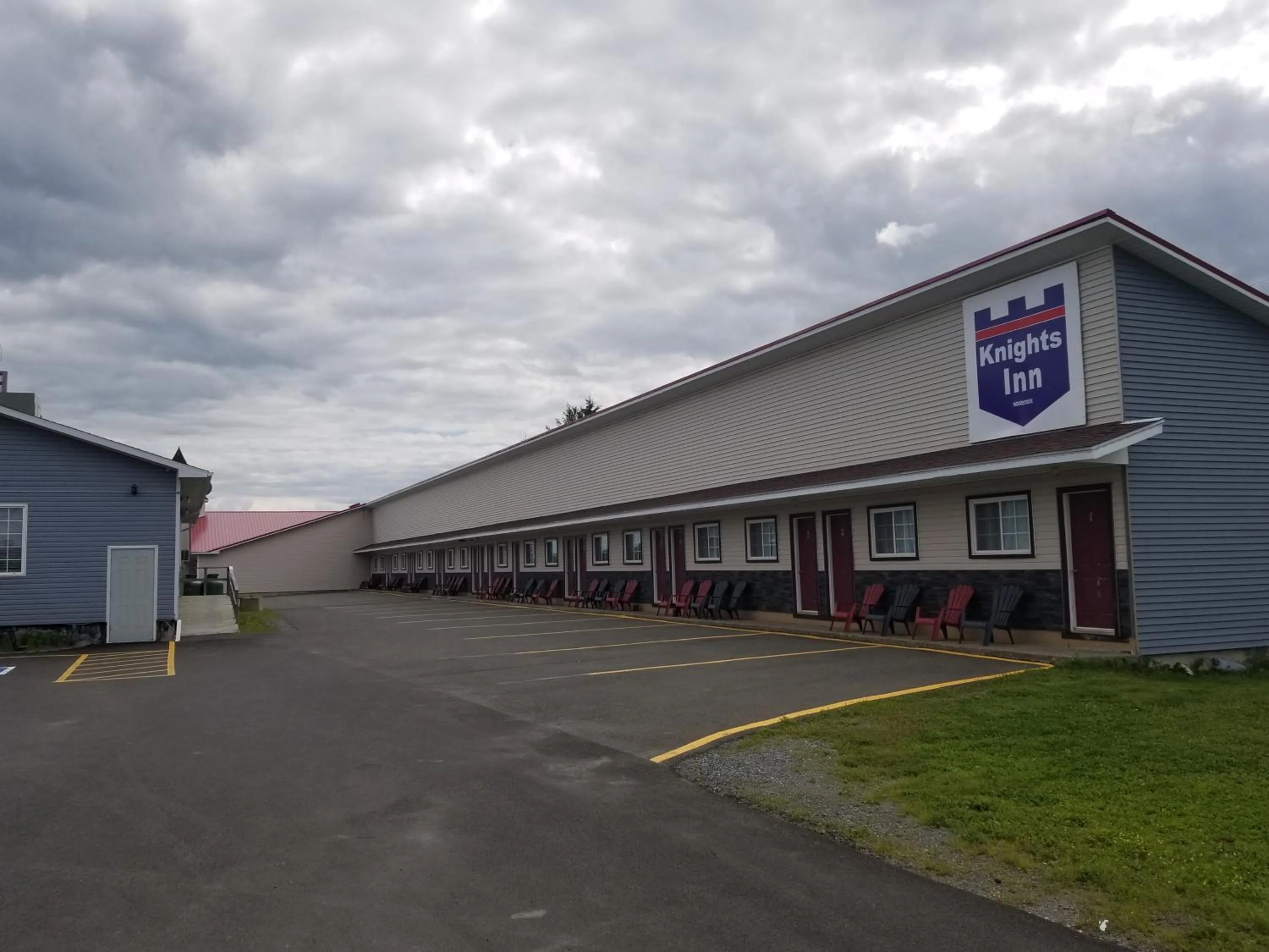 Knights Inn Woodstock