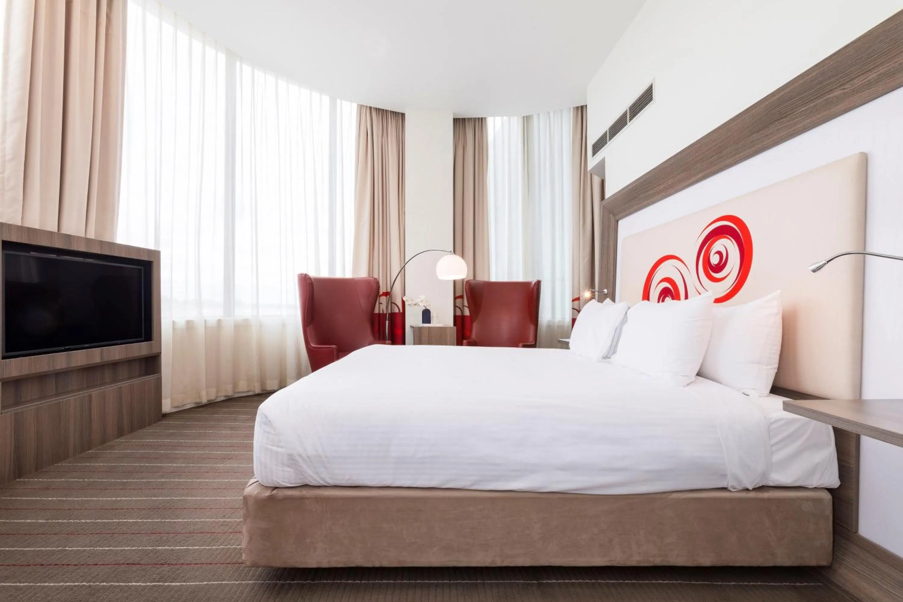 Bedroom, Bed in Novotel Melbourne Glen Waverley