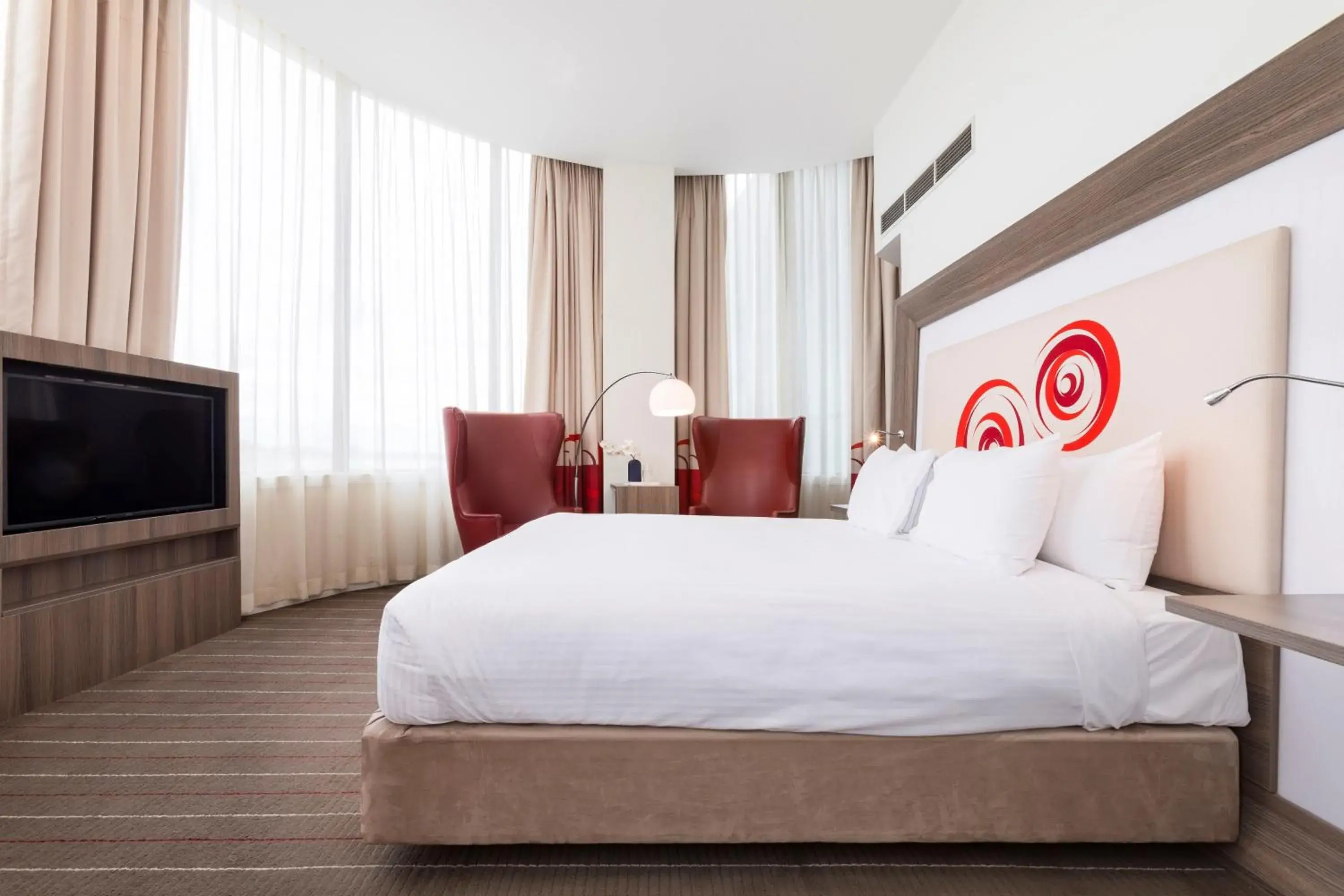 King Suite with Spa in Novotel Melbourne Glen Waverley King Suite with Spa in Novotel Melbourne Glen Waverley