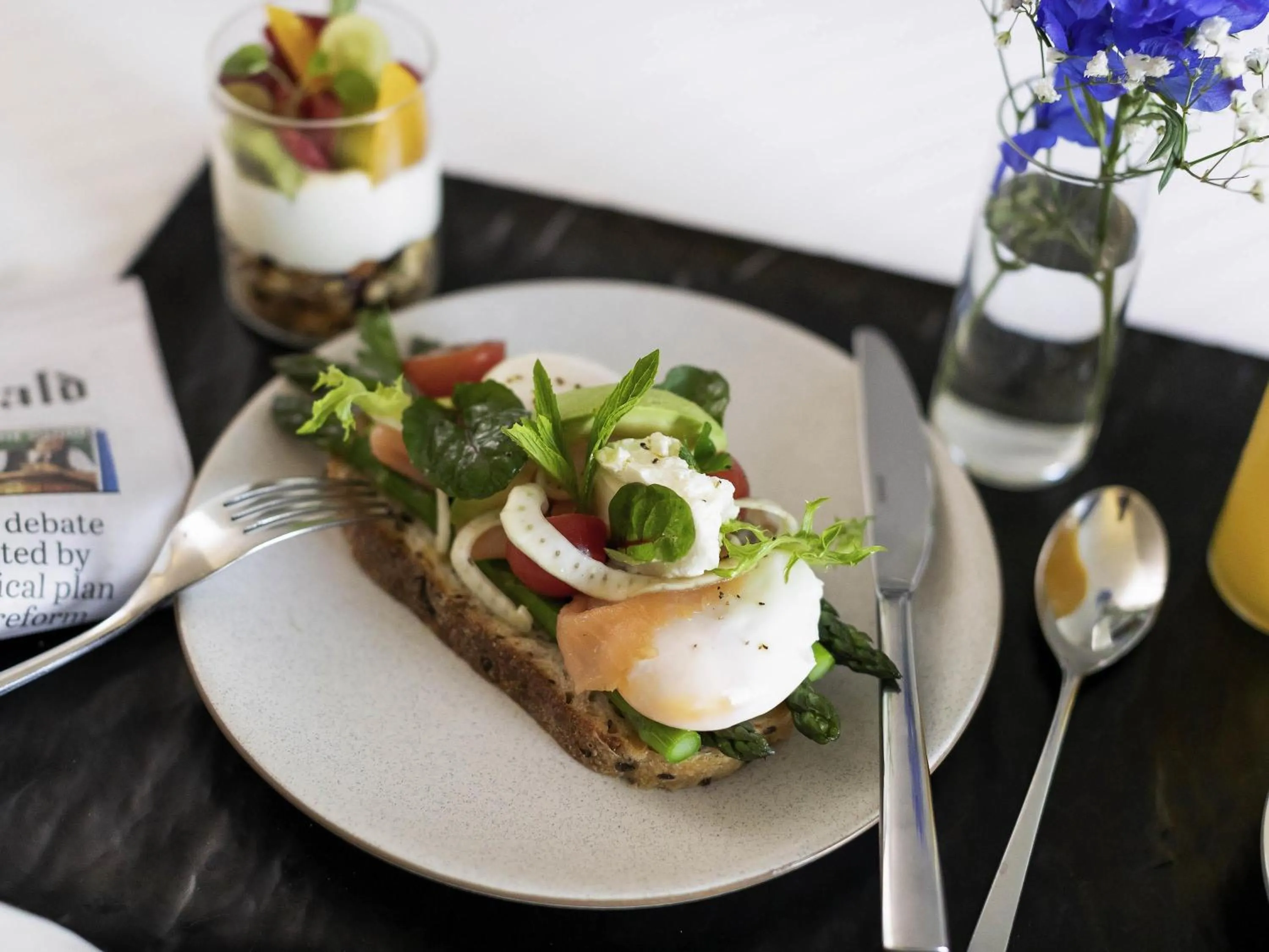 Bedroom in Novotel Sydney International Airport