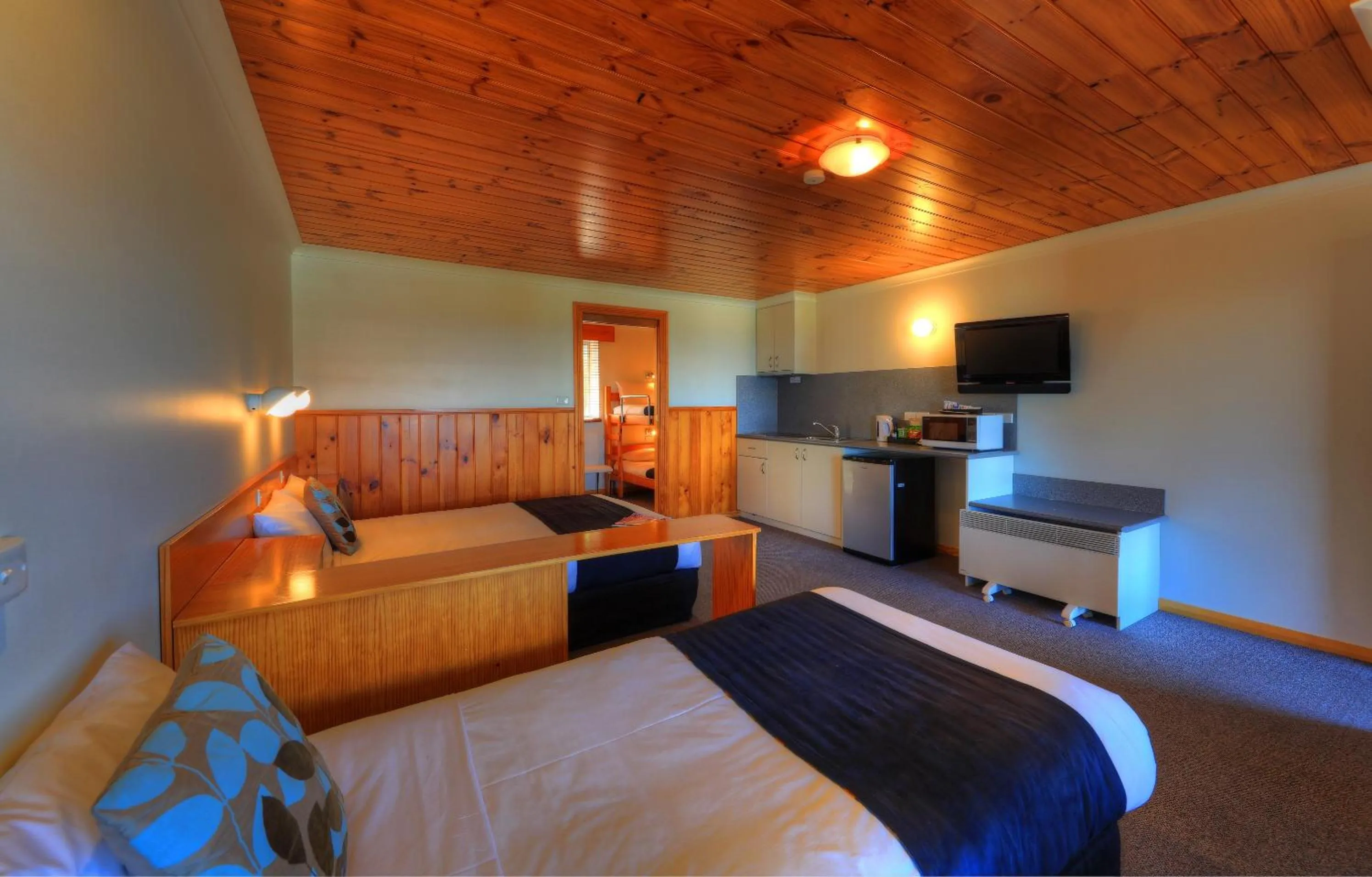 Bed in Stanley Seaview Inn