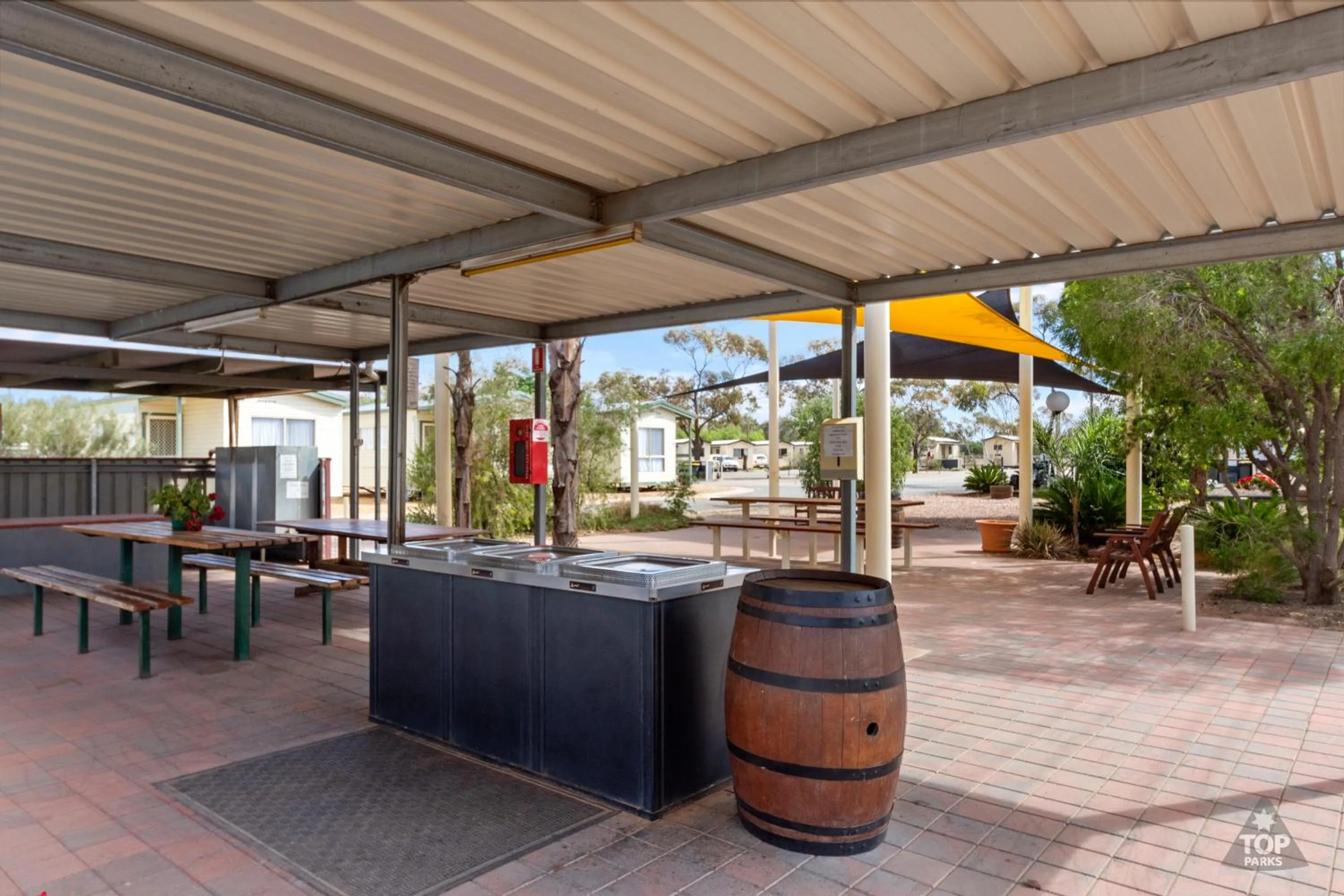 BBQ facilities in Broken Hill Tourist Park