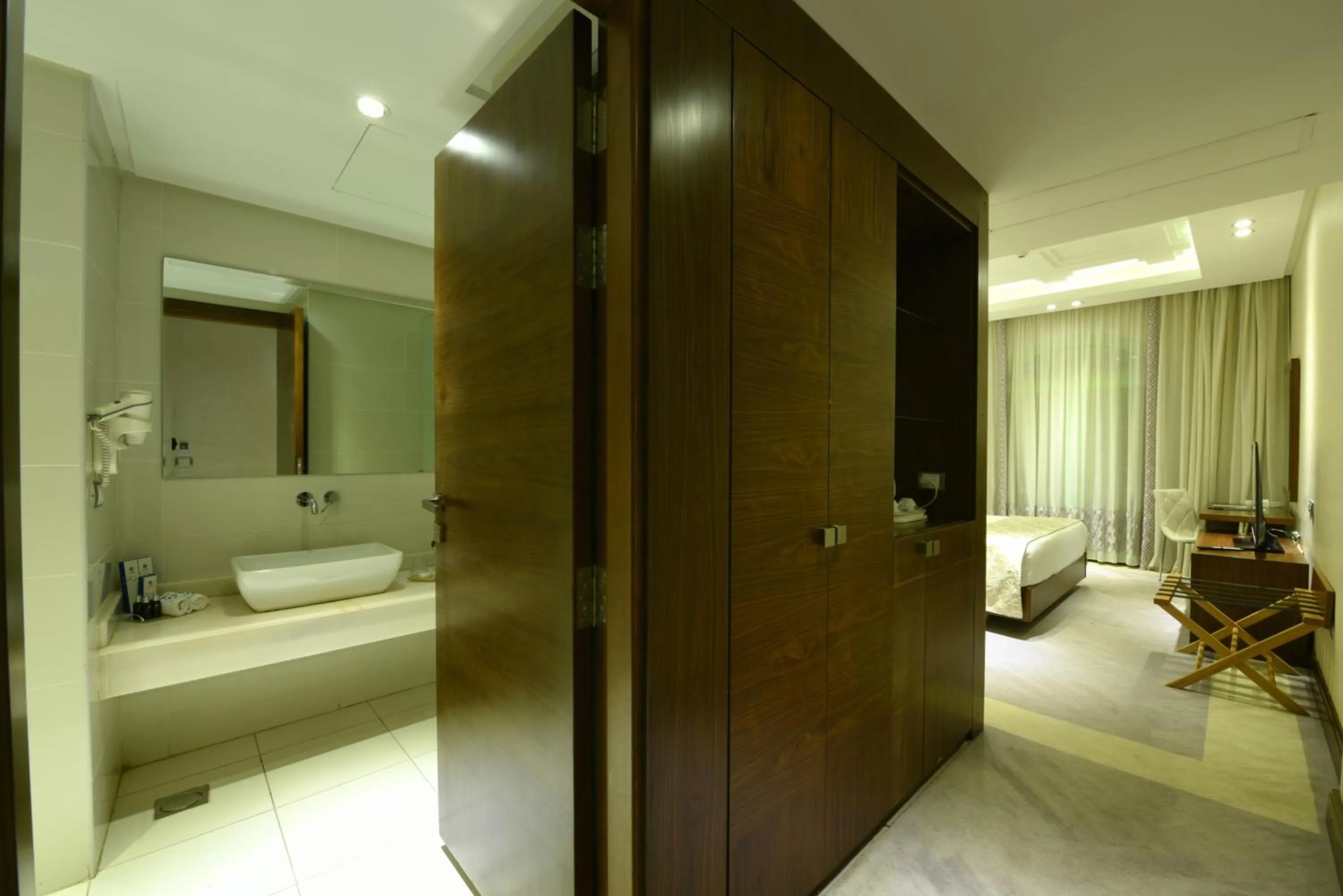 Photo of the whole room, Bed in Al Masa Hotel Nasr City