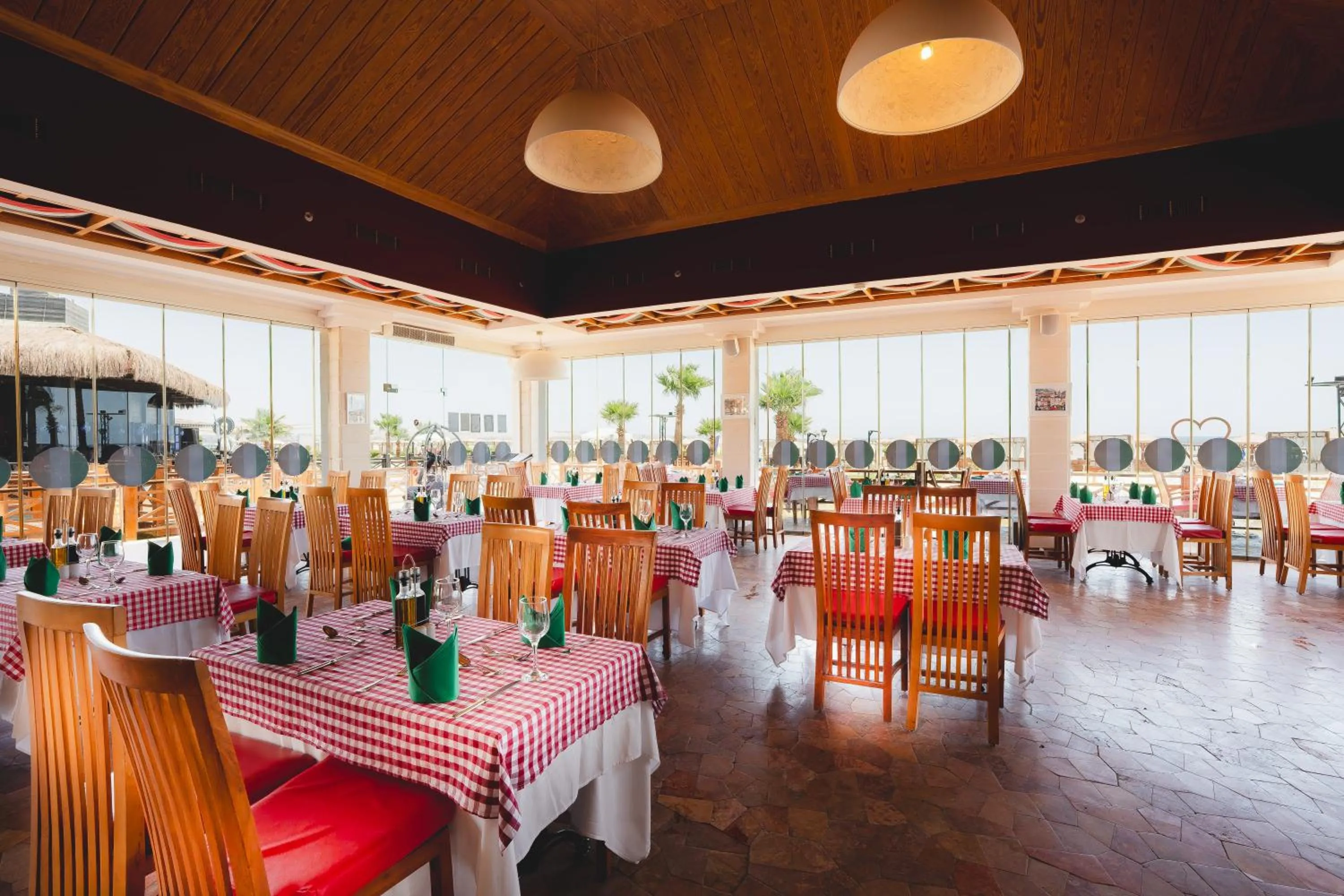 Restaurant/places to eat in Tropitel Sahl Hasheesh
