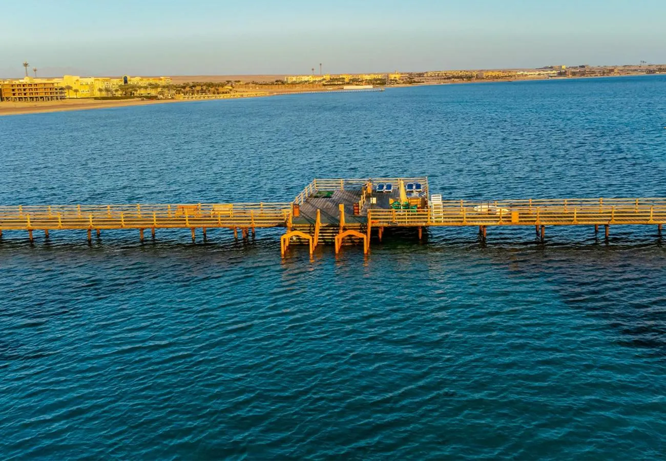 Beach in Tropitel Sahl Hasheesh