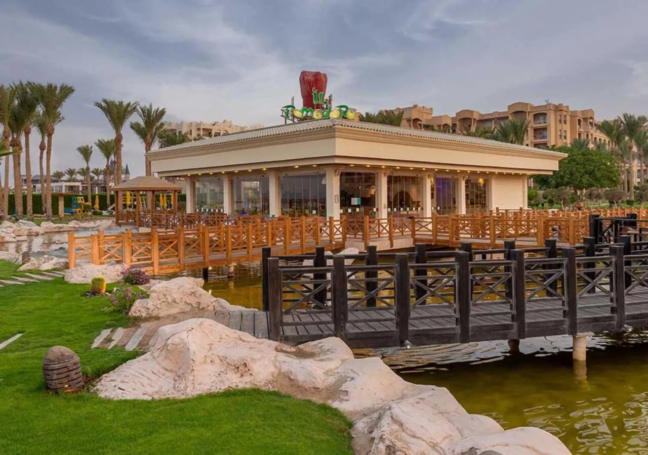 Restaurant/places to eat in Tropitel Sahl Hasheesh