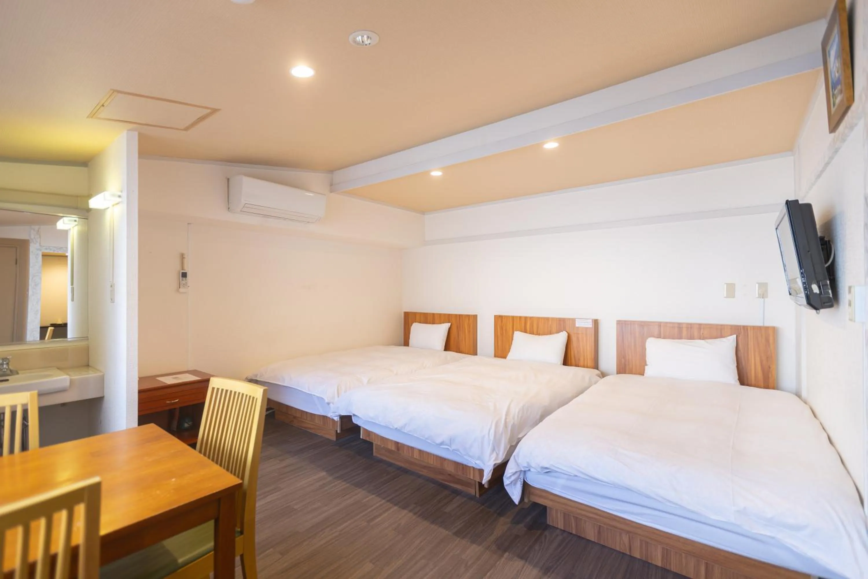 Bed in Miro Hotel Dotonbori