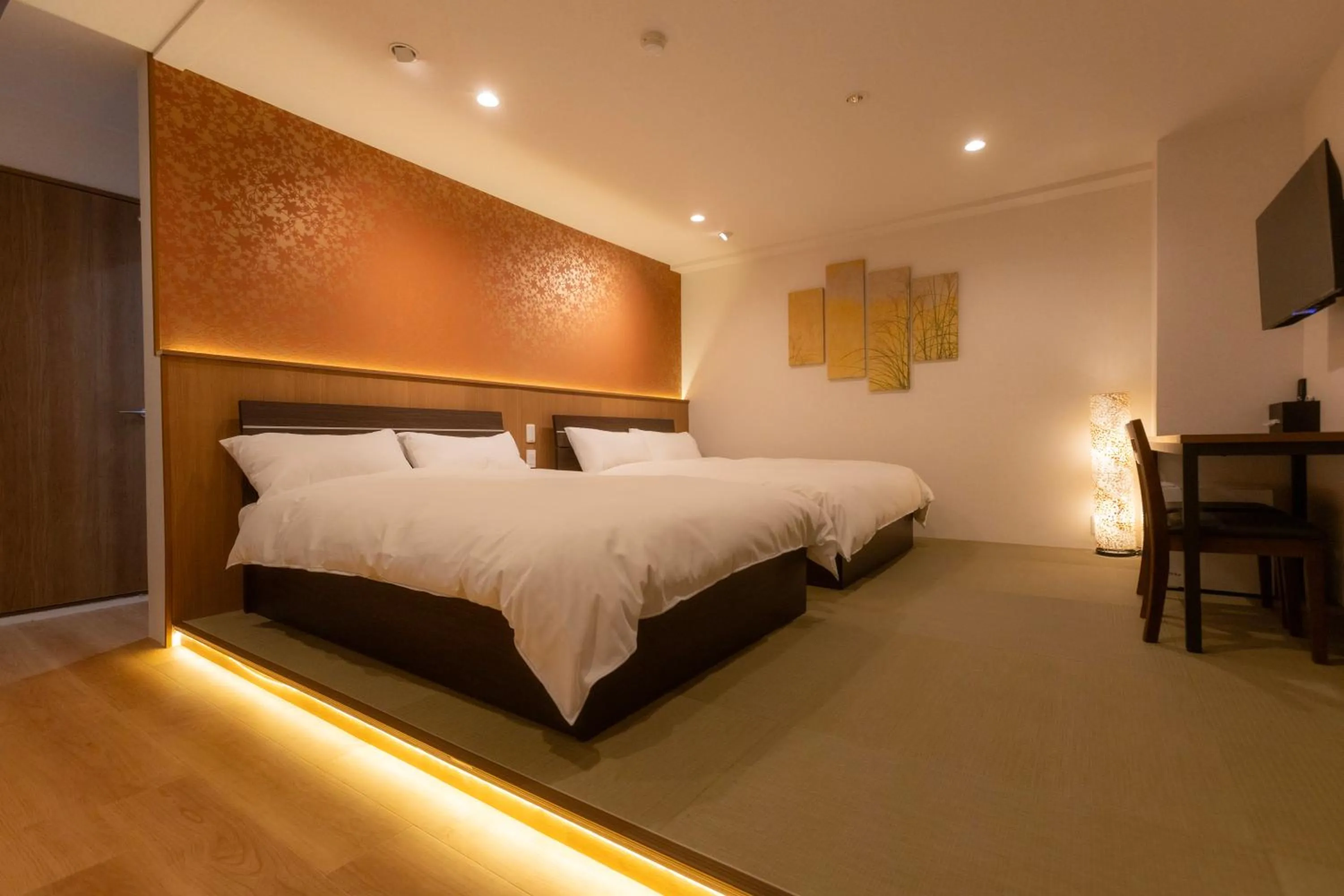 Bedroom, Bed in Miro Hotel Dotonbori