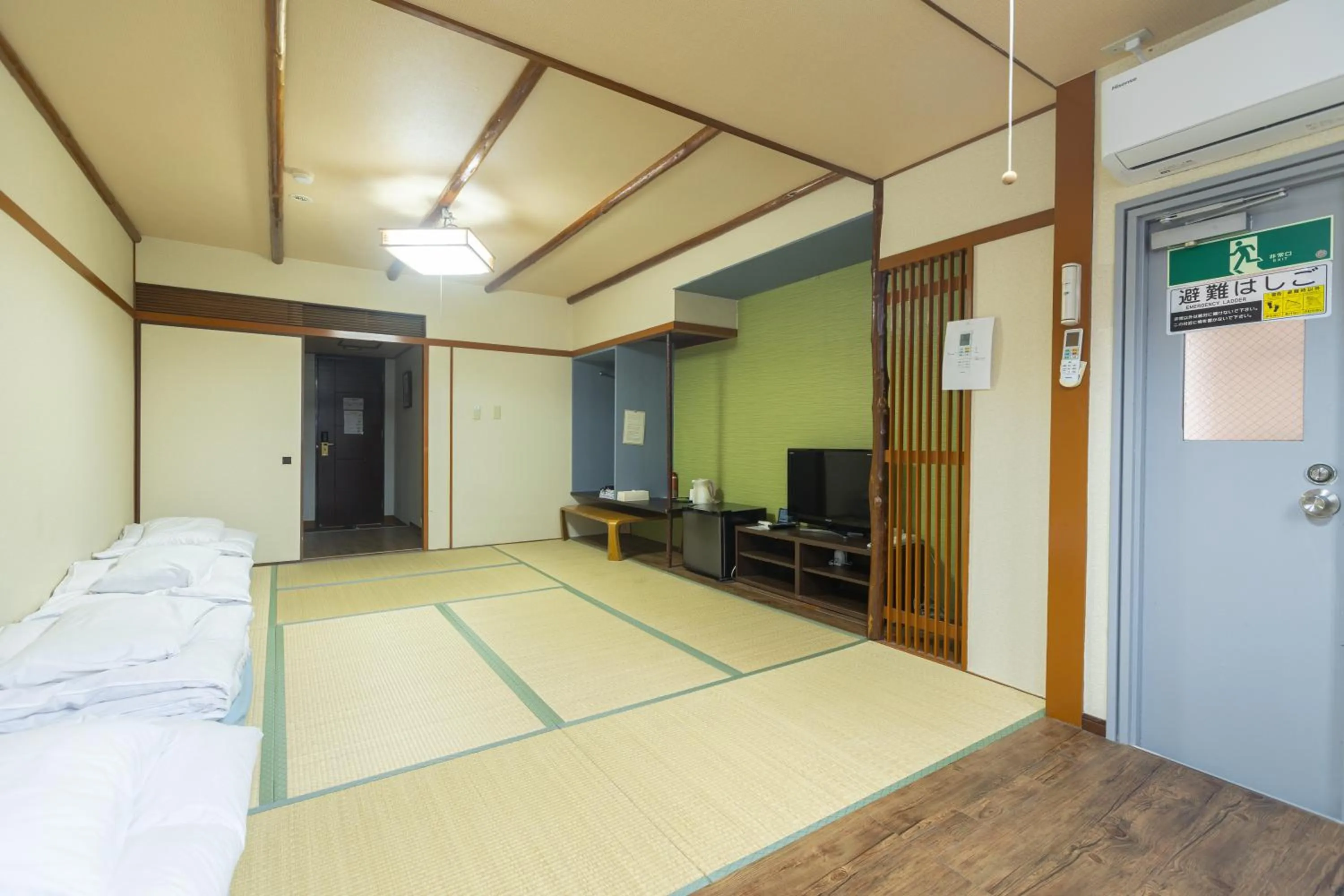 Bed in Miro Hotel Dotonbori