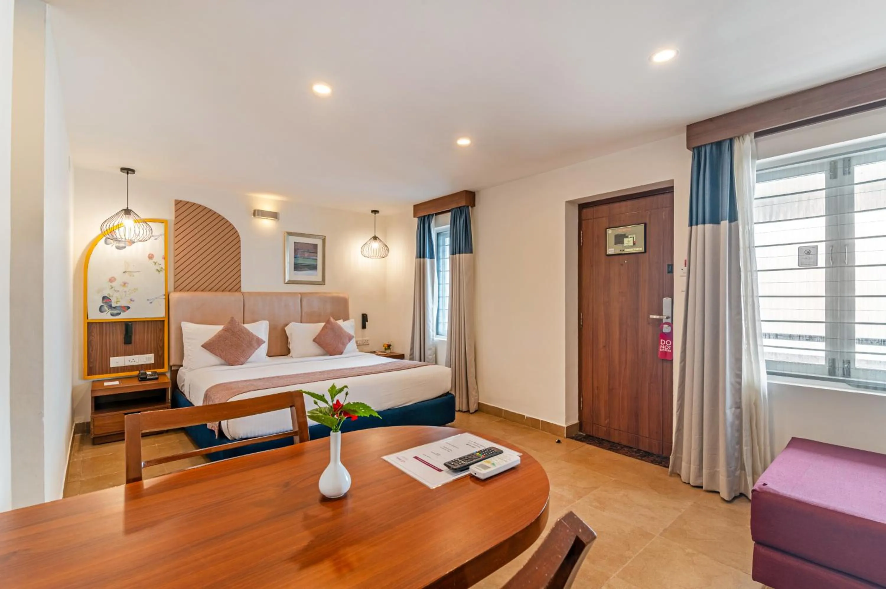 Bedroom, Bed in Sterling Yercaud