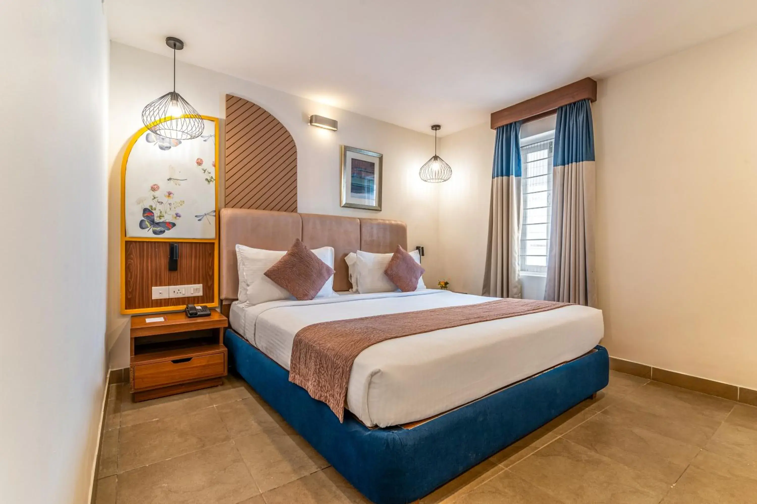 Valley view Indulge Room and Sit out in Sterling Yercaud Valley view Indulge Room and Sit out in Sterling Yercaud