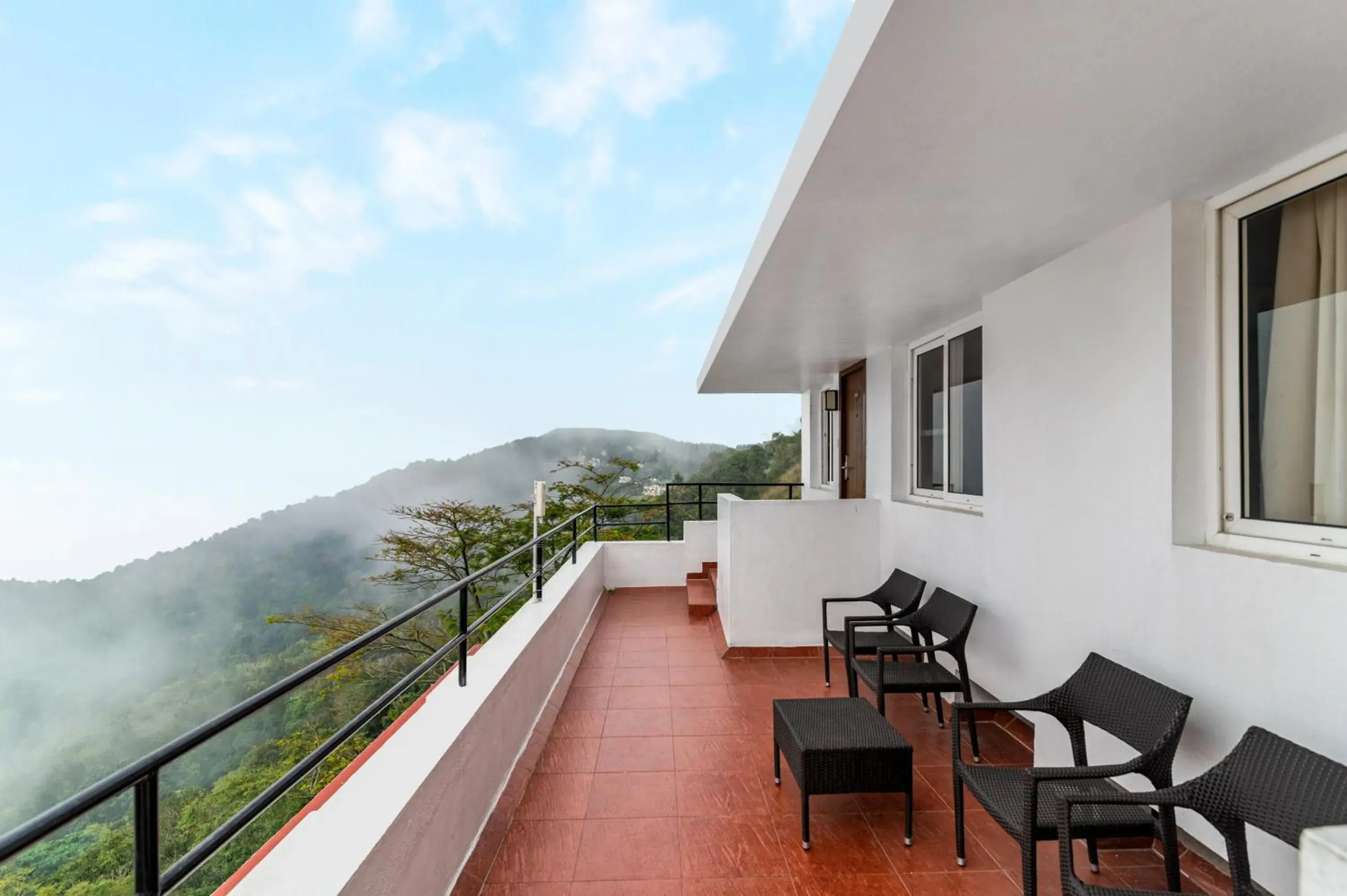 Valley View Premier Room and Sit out in Sterling Yercaud Valley View Premier Room and Sit out in Sterling Yercaud
