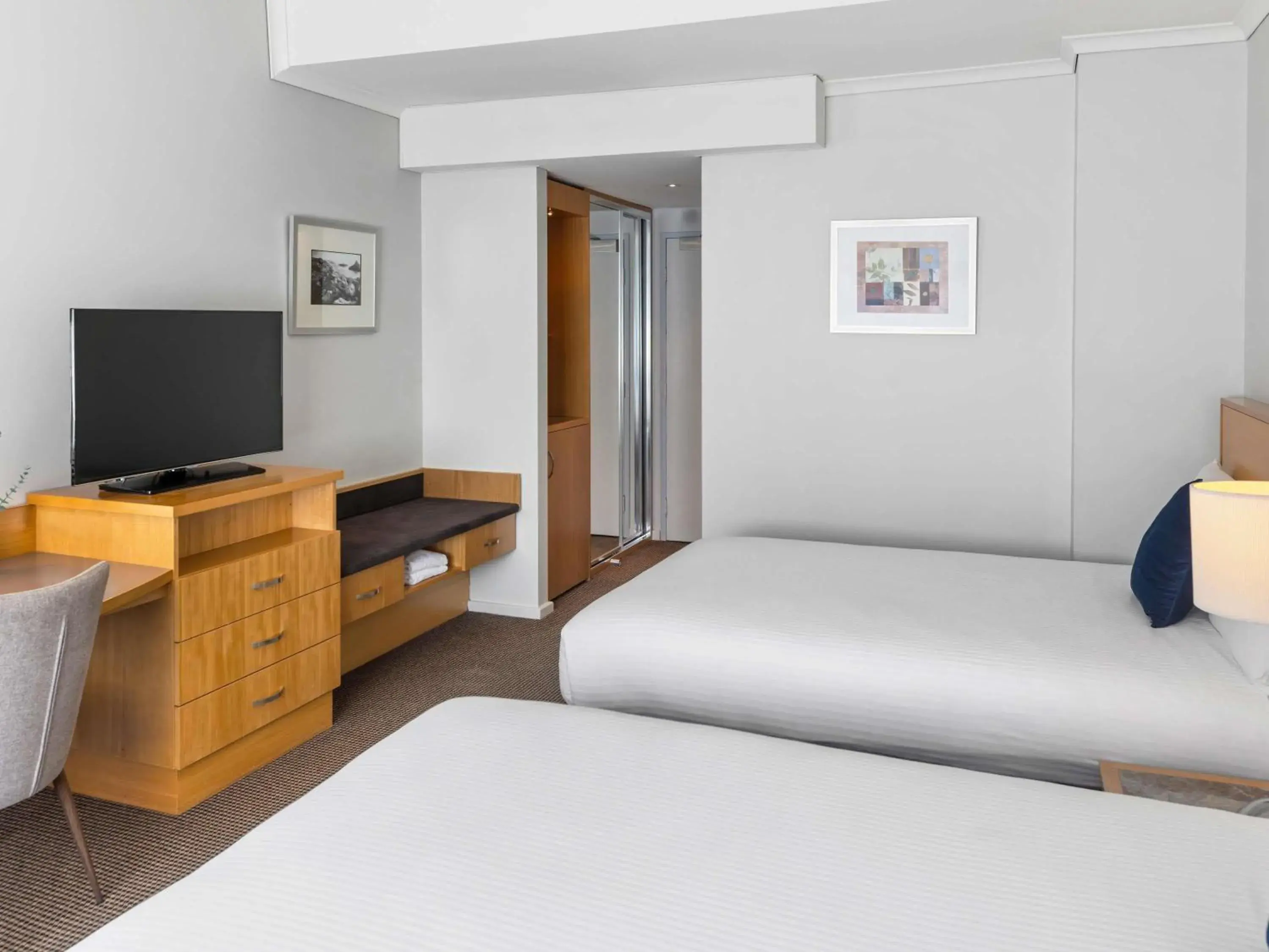 Classic Two Double in Novotel Perth Langley Classic Two Double in Novotel Perth Langley