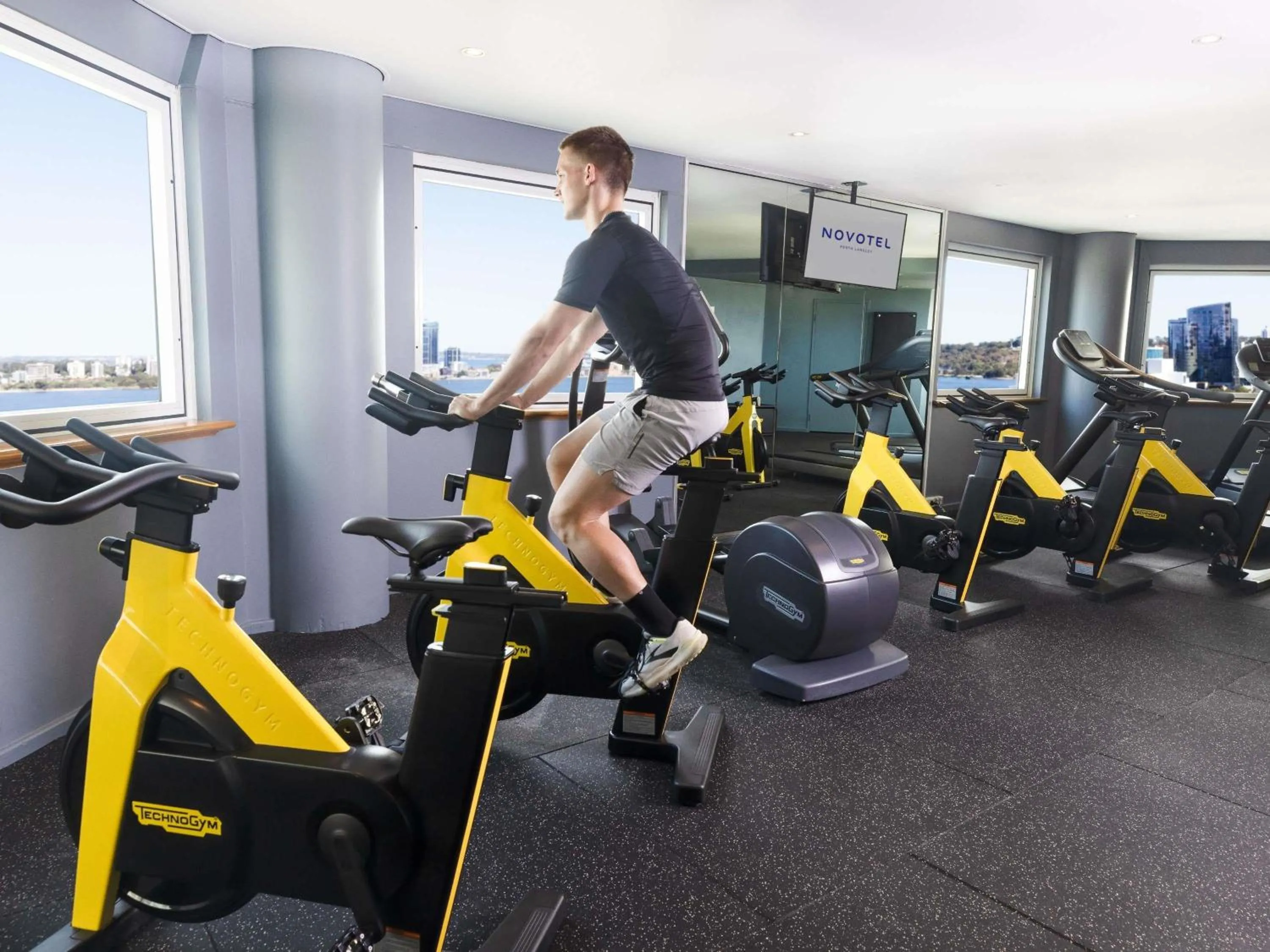 Fitness centre/facilities in Novotel Perth Langley