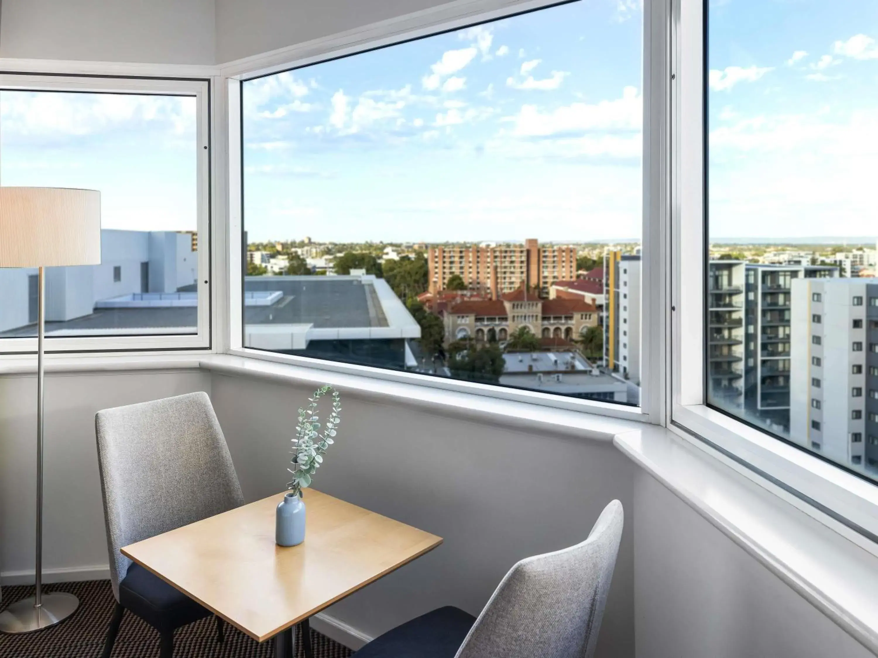 Superior King Room in Novotel Perth Langley Superior King Room in Novotel Perth Langley