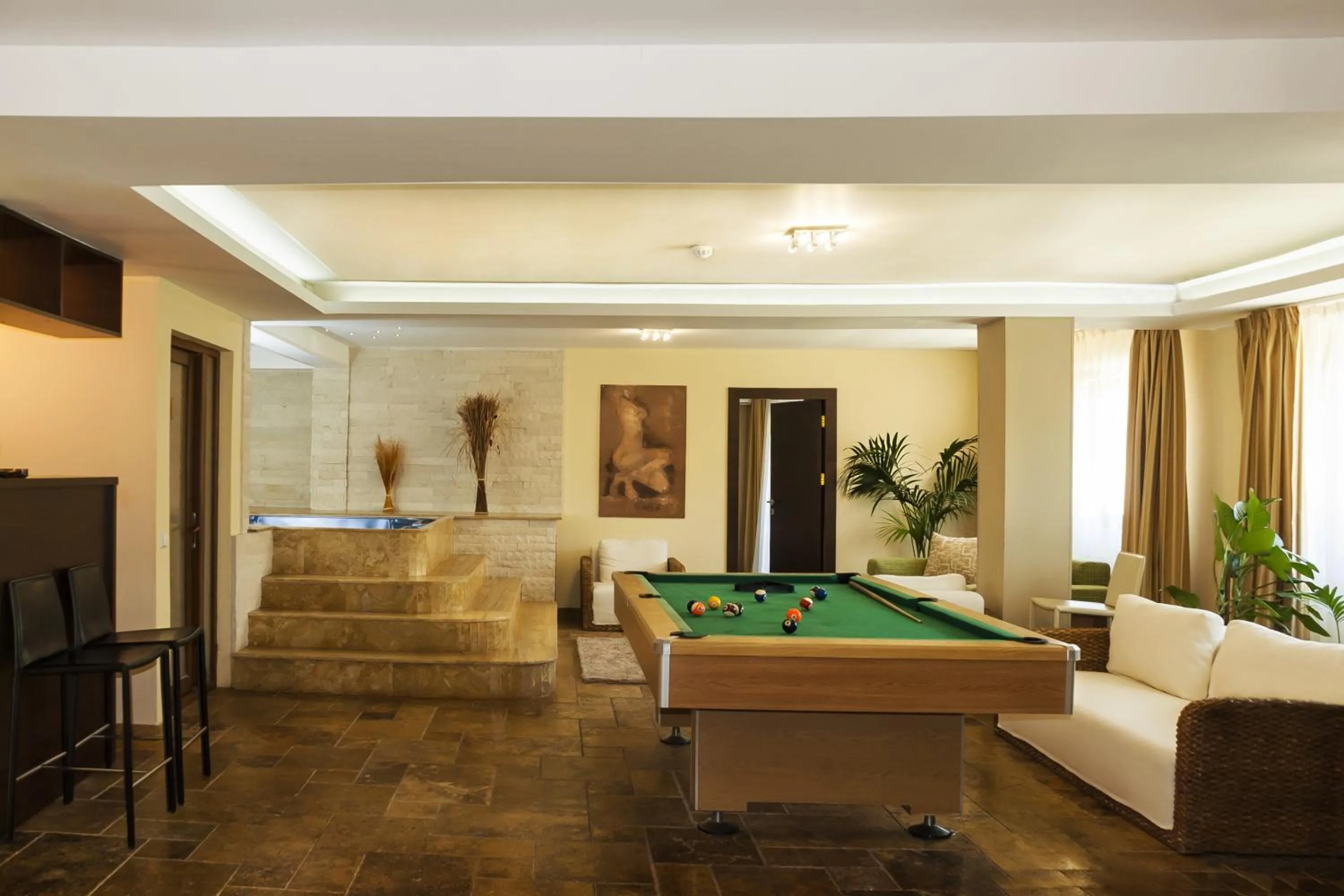 Billiard in Hotel Grand