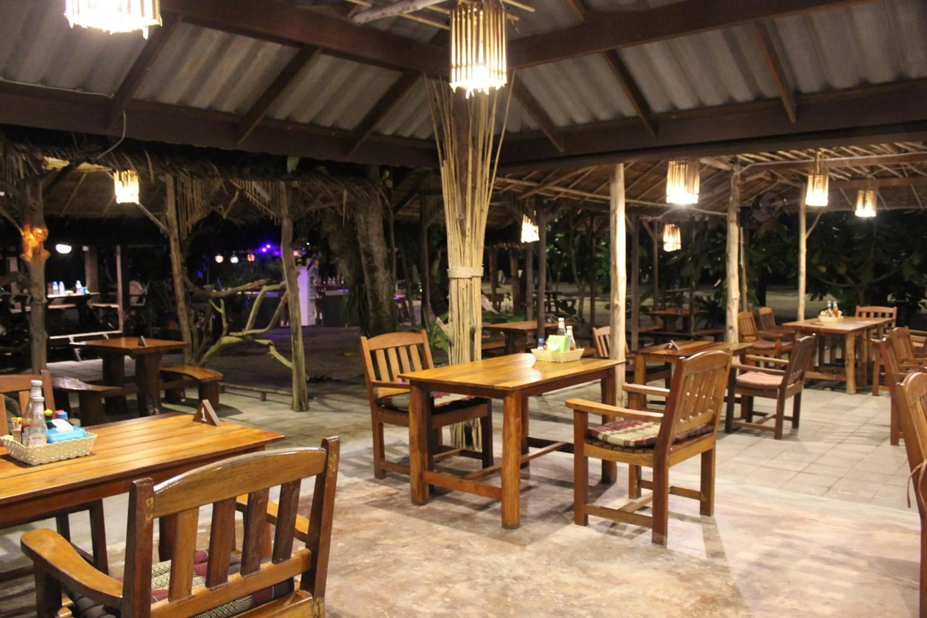 Restaurant/places to eat in Cousin Resort Koh Kho Khao Beach