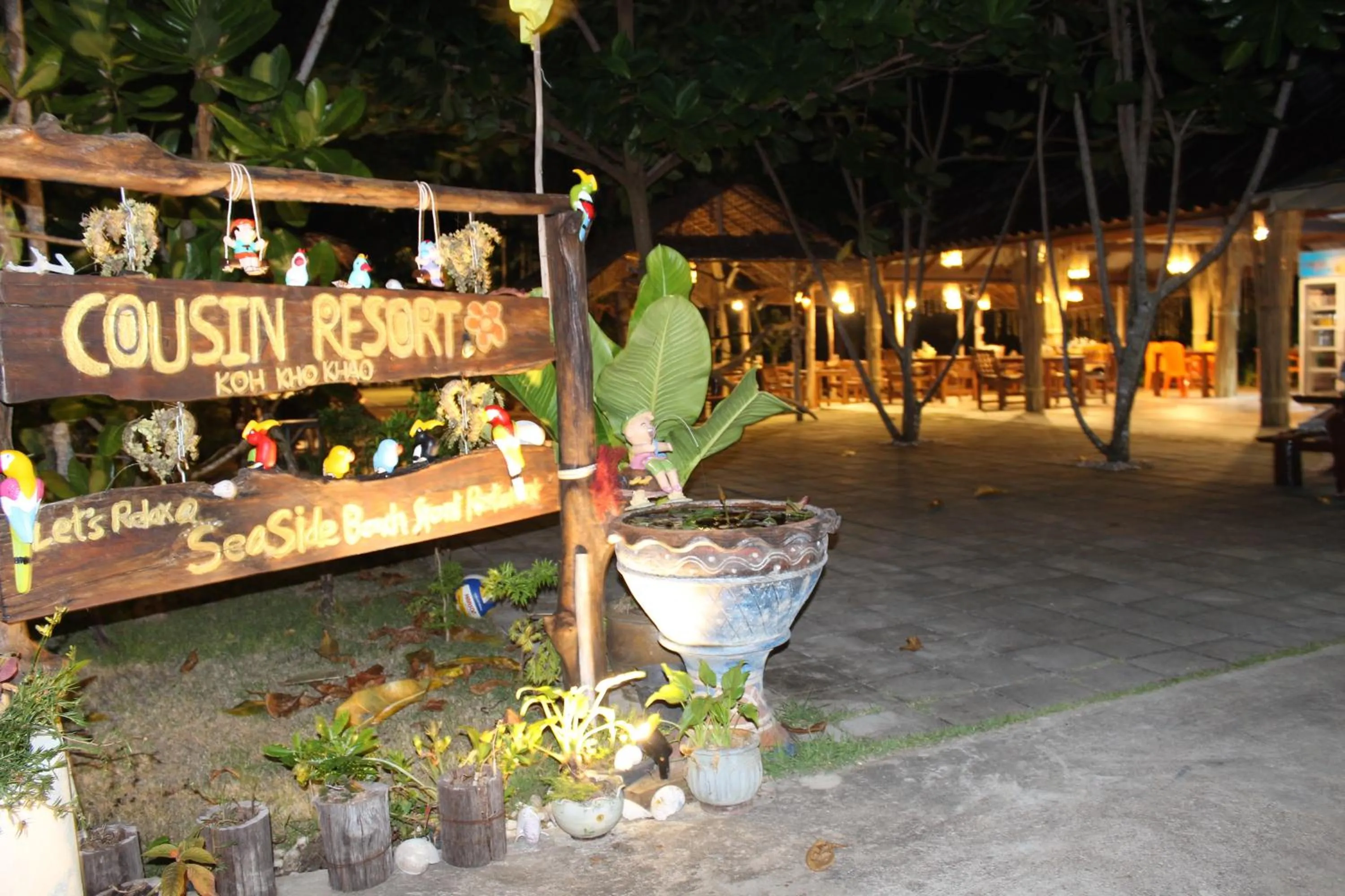 Restaurant/places to eat in Cousin Resort Koh Kho Khao Beach