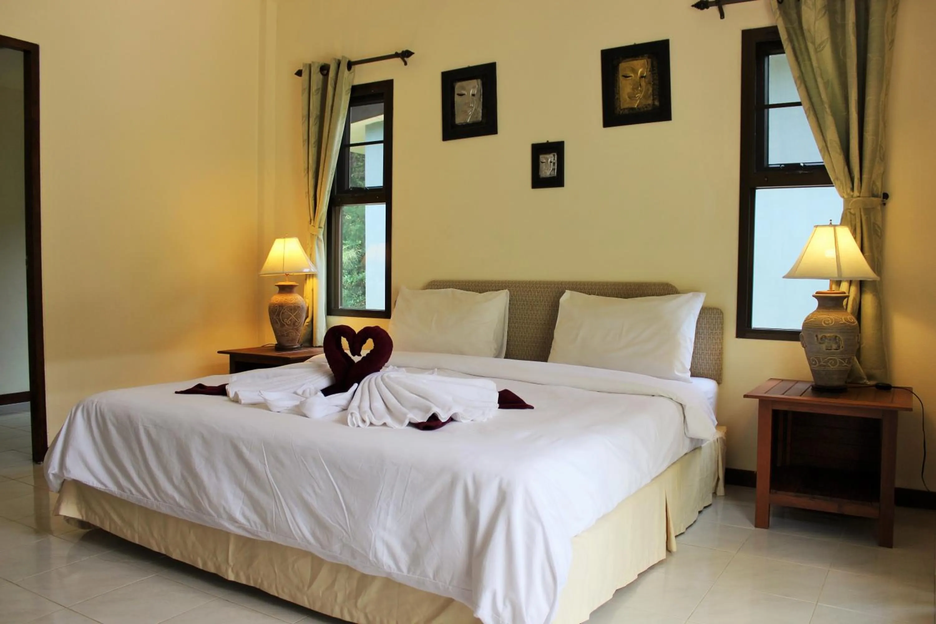 Bedroom, Bed in Cousin Resort Koh Kho Khao Beach