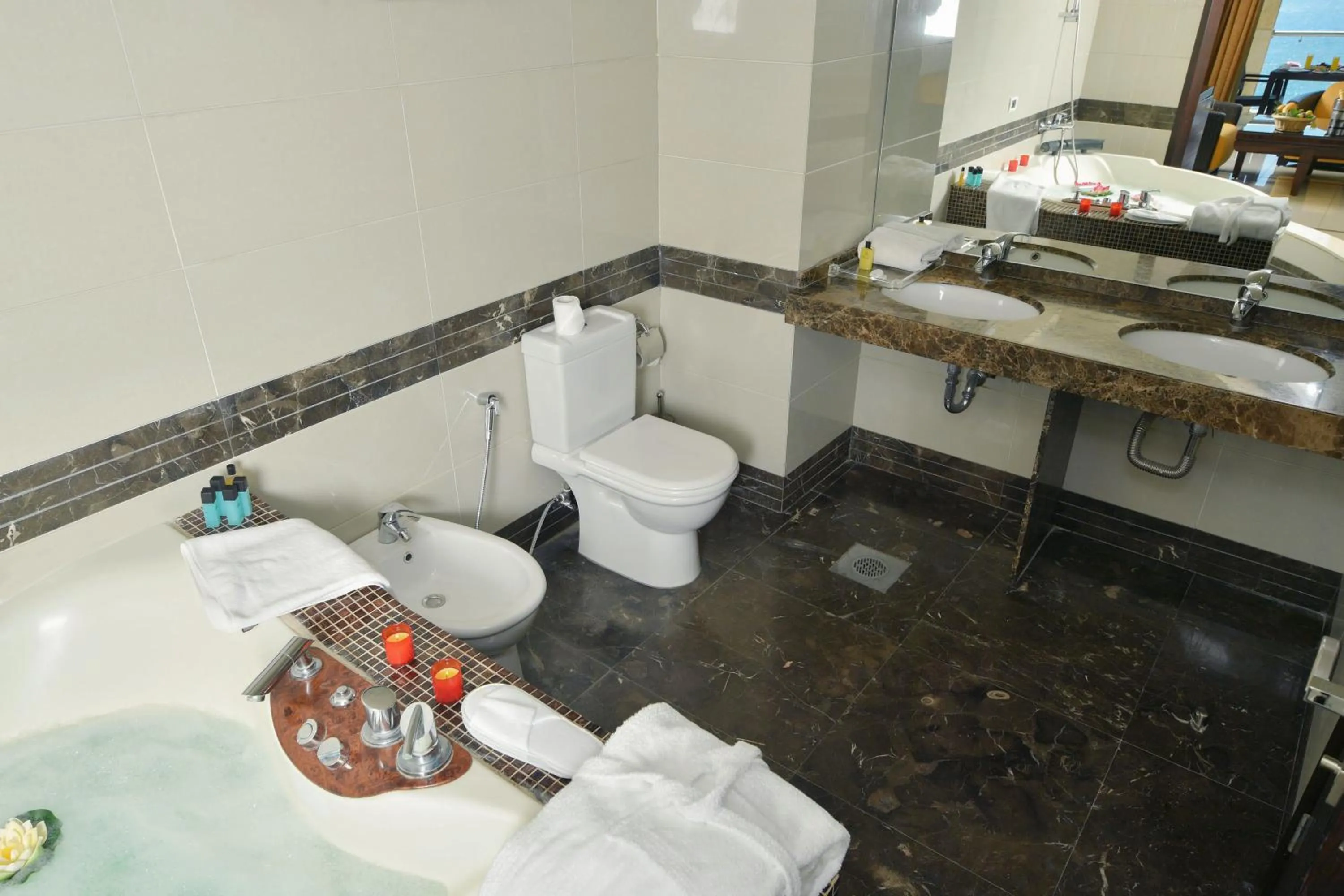 Bathroom in Hollywood Inn Boutique Hotel