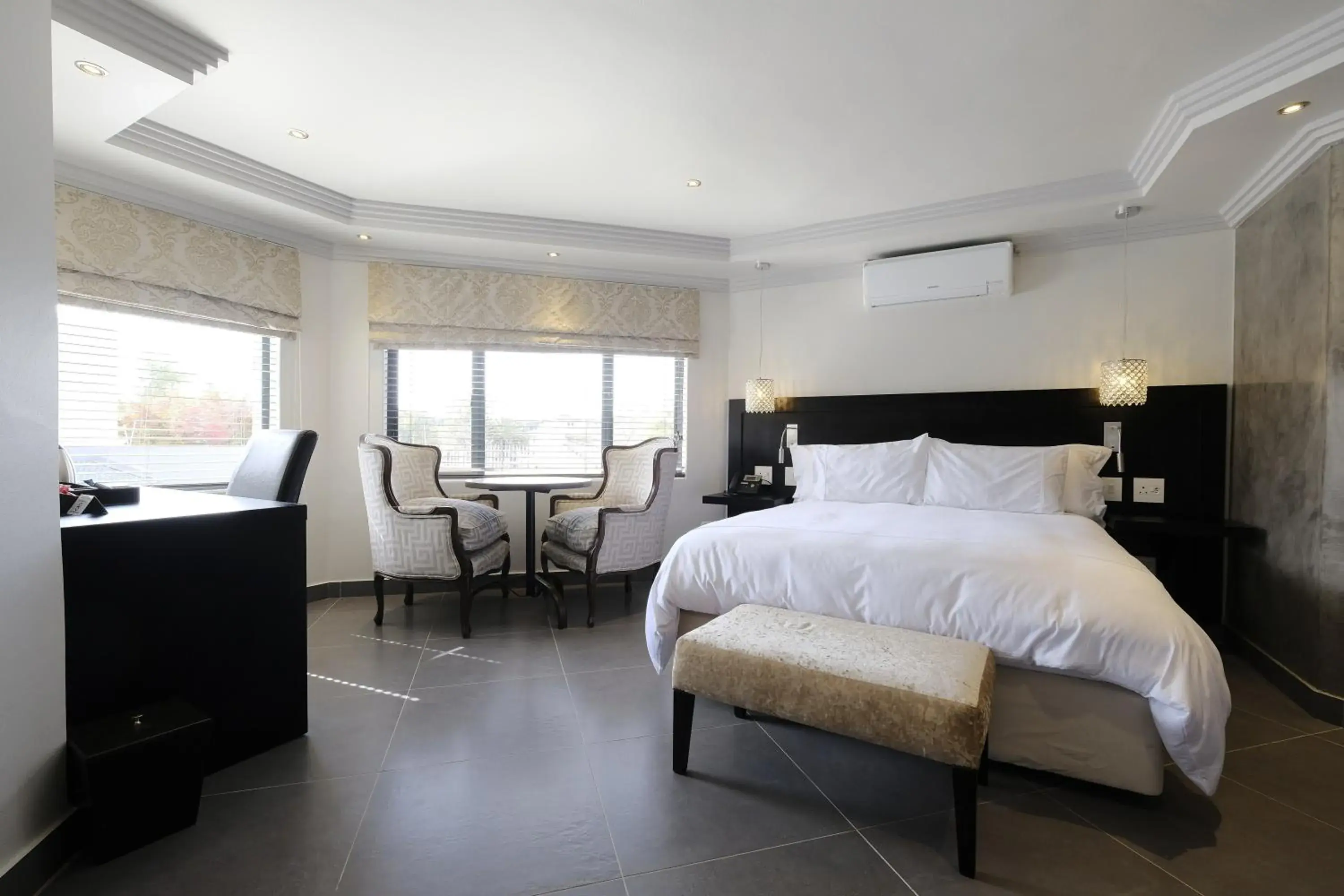 Luxury Hotel Room 3 in Villa Moyal Luxury Hotel Room 3 in Villa Moyal