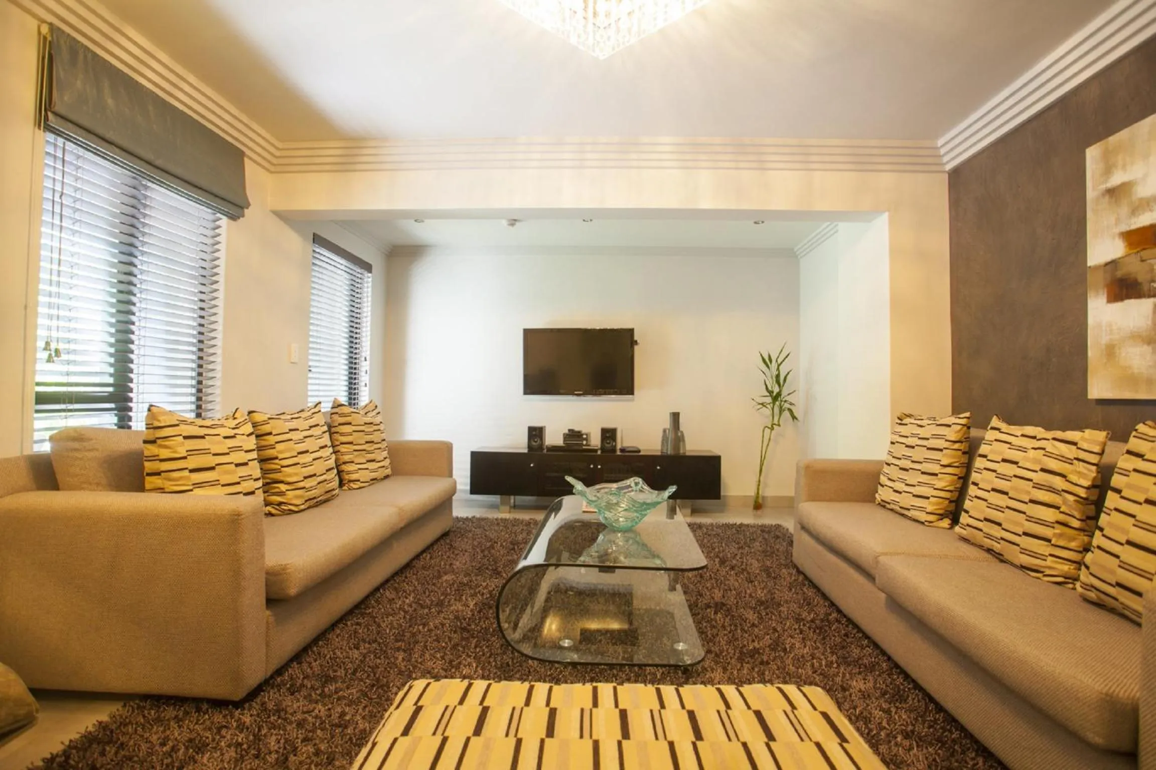 TV and multimedia in Villa Moyal