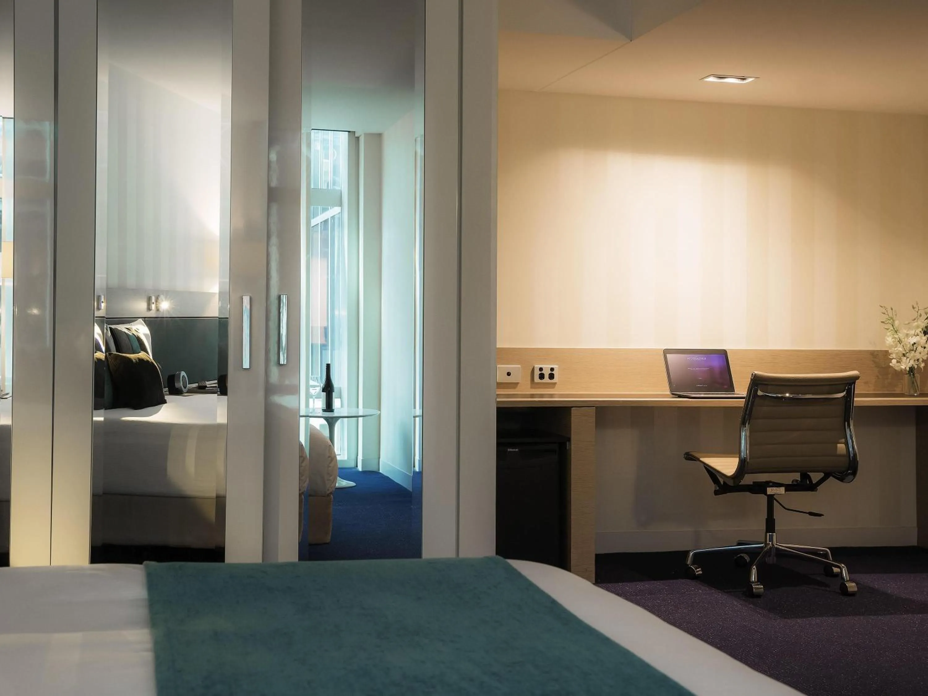 Bedroom in Novotel Melbourne On Collins