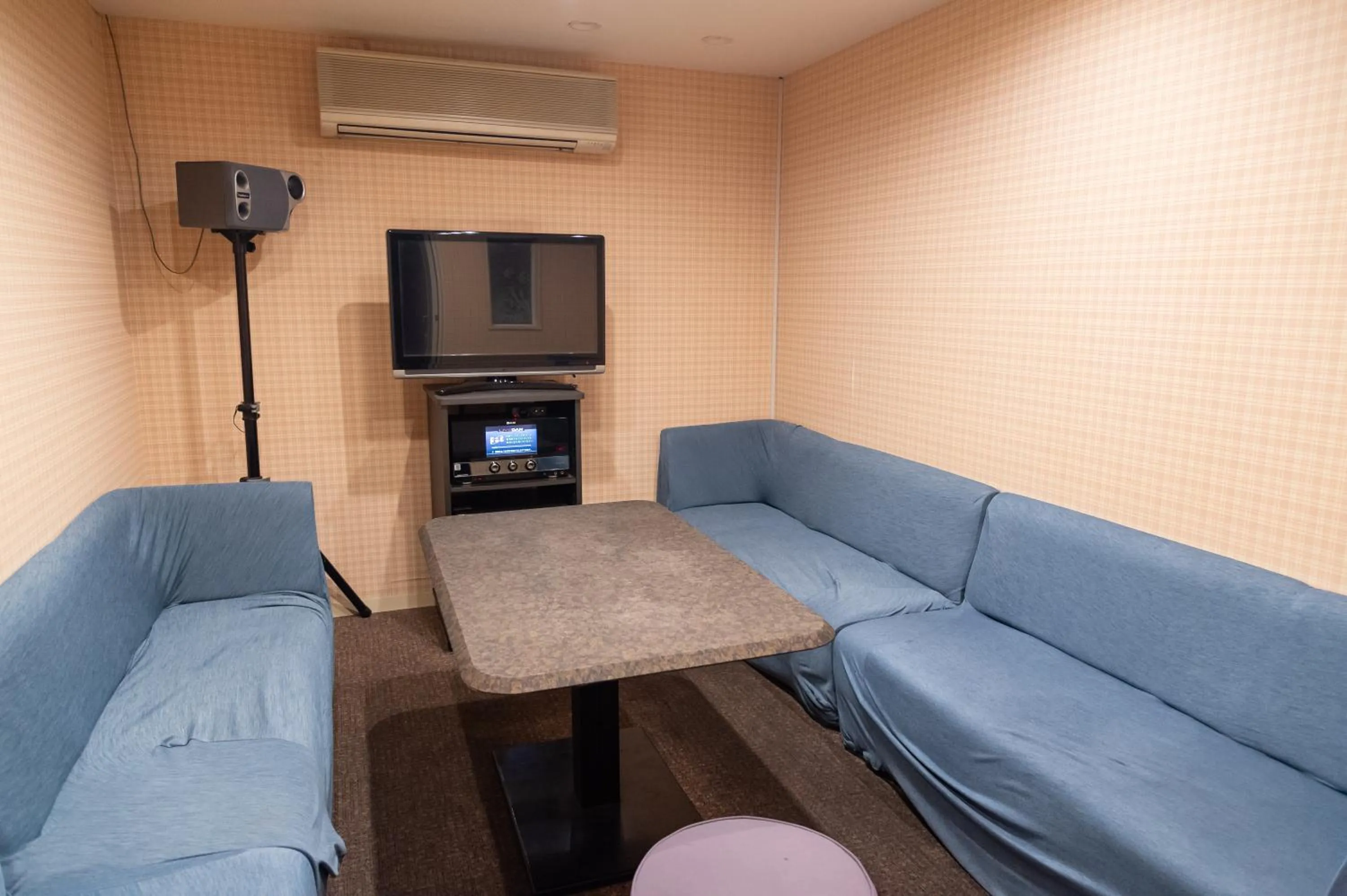 Karaoke in Onahama Ocean Hotel & Golf Club