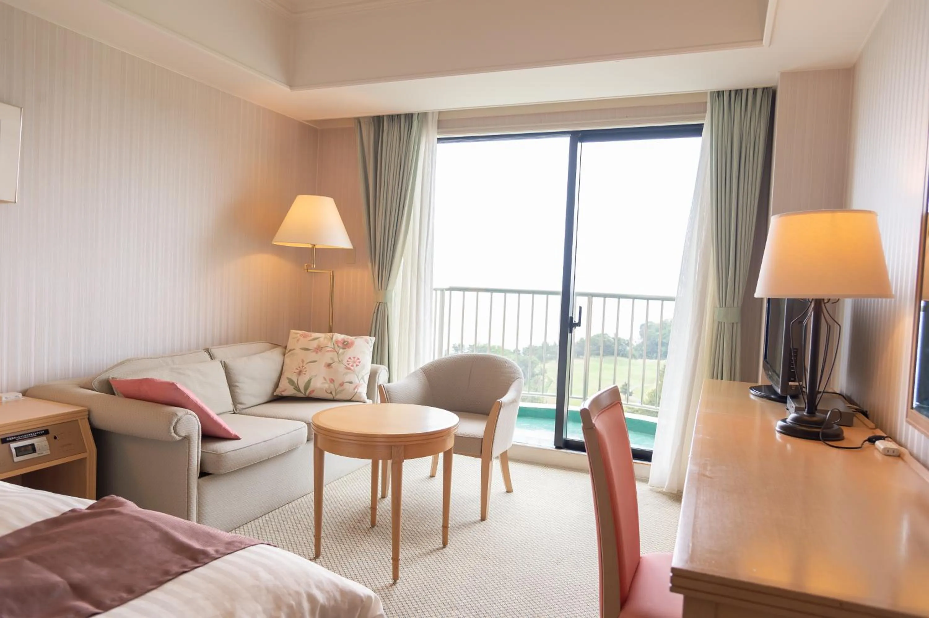 Photo of the whole room, Bed in Onahama Ocean Hotel & Golf Club