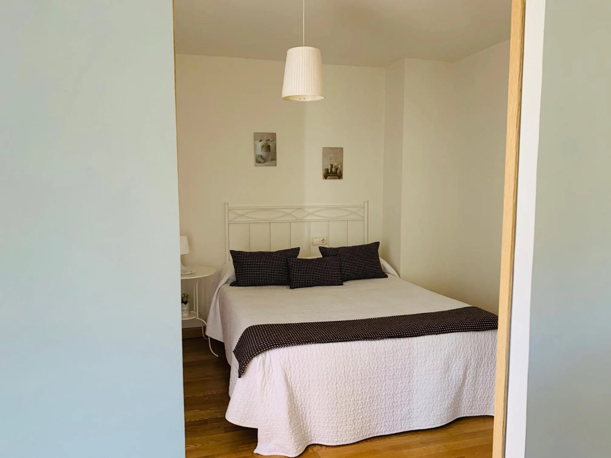 Bed in Aticos La Aliseda by Valdesierra