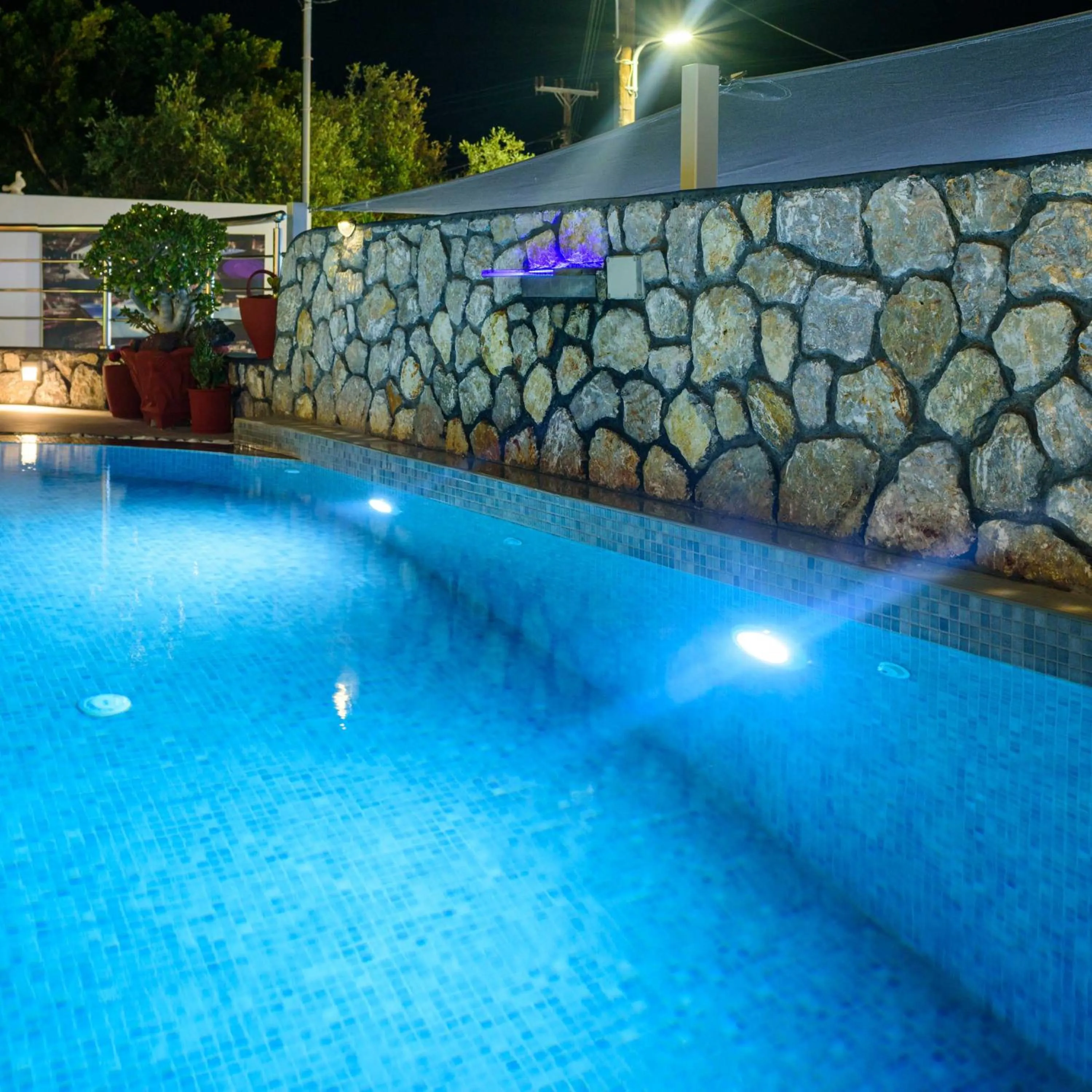 Swimming pool in Akis Hotel