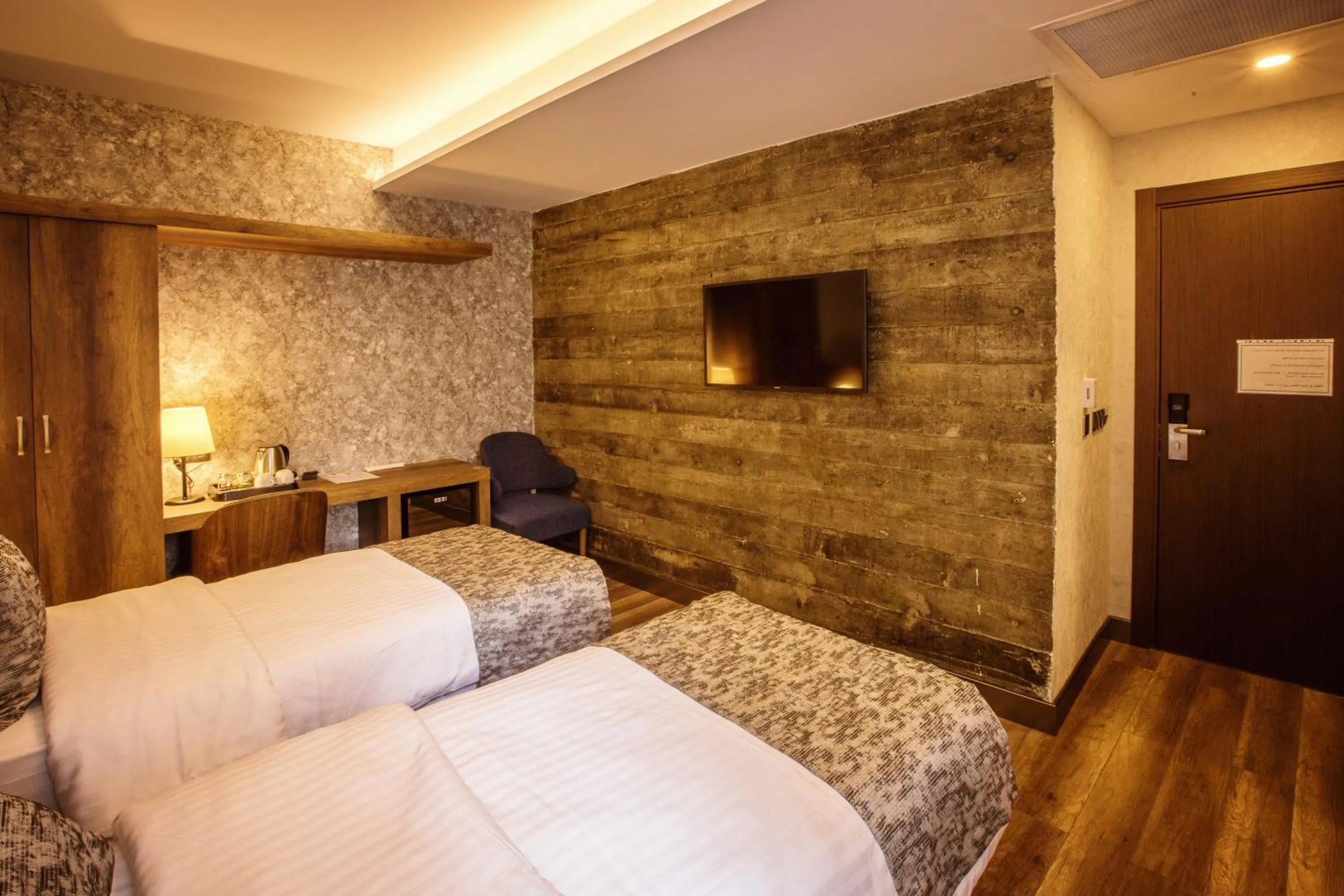 Bed in Life Point Hotel