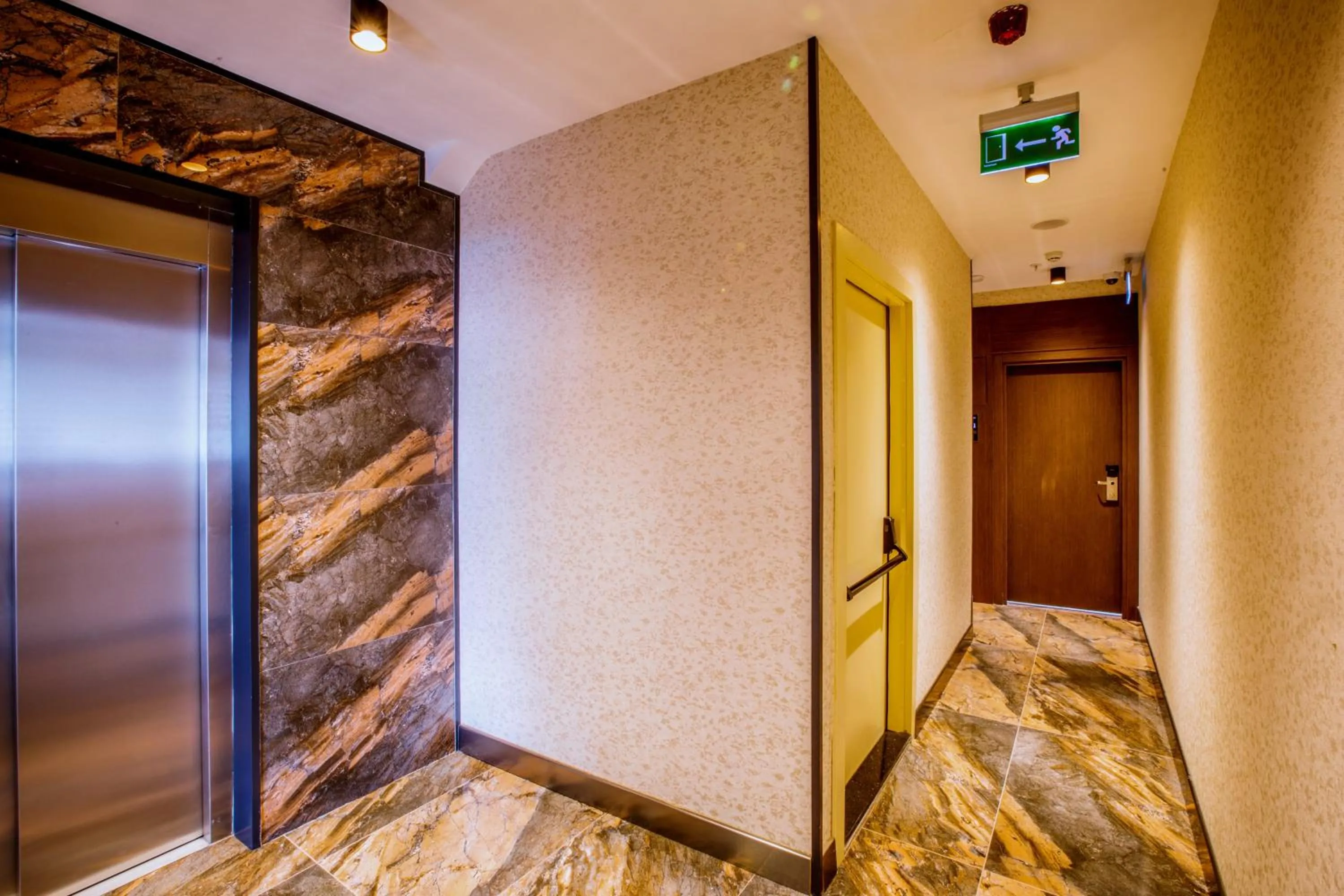 Massage in Life Point Hotel