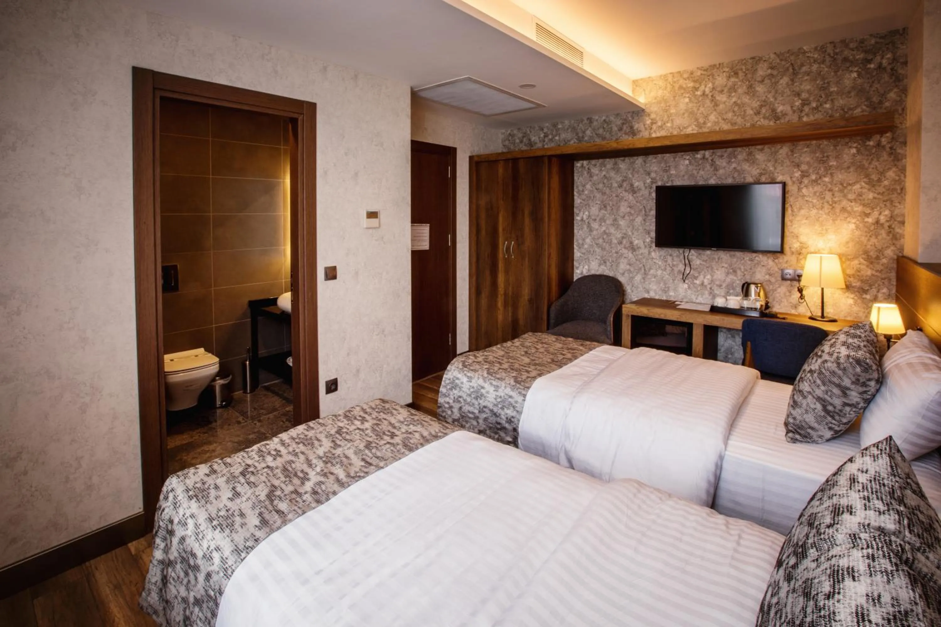 Bed in Life Point Hotel