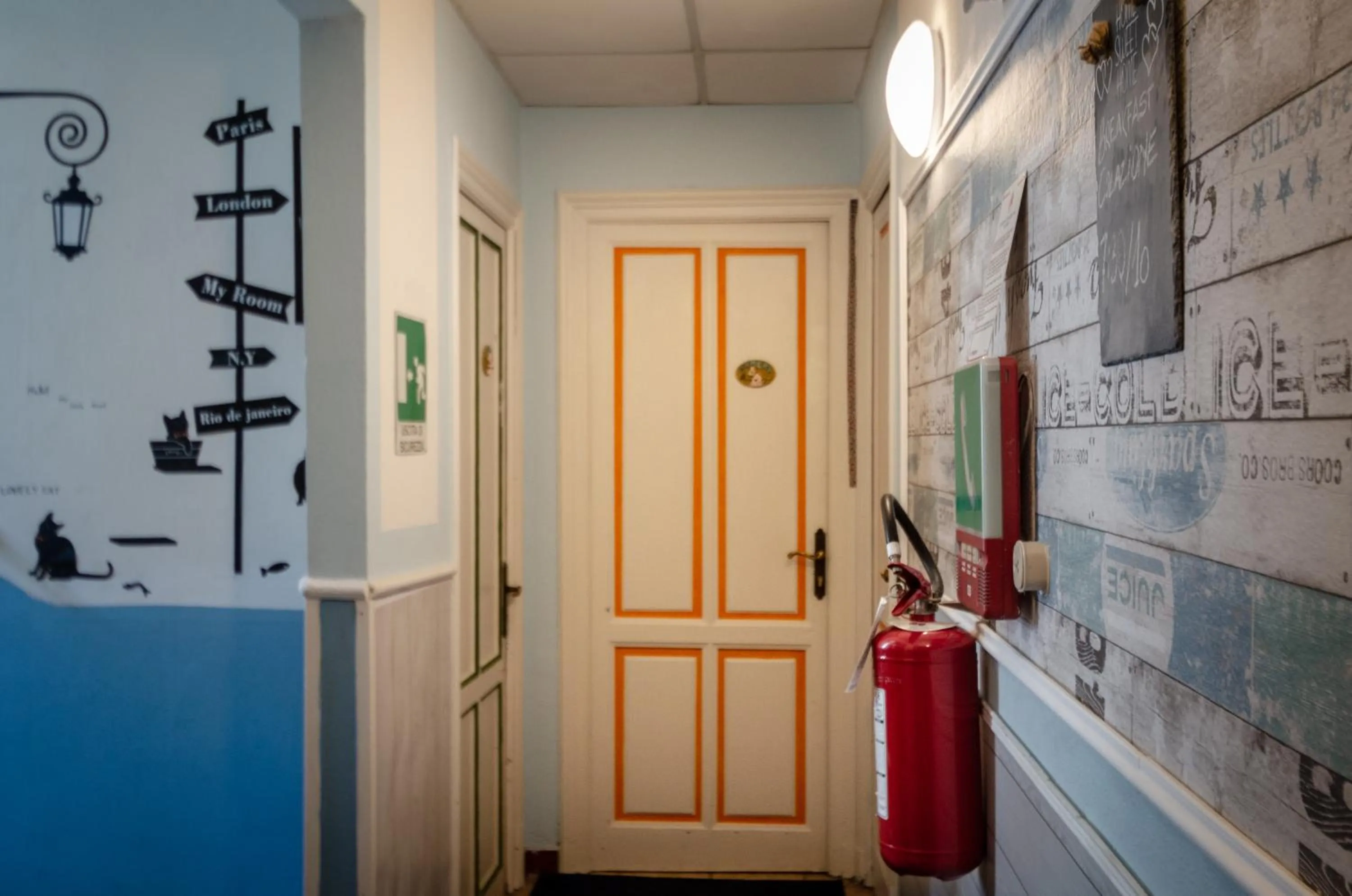 Decorative detail in Hotel San Desiderio