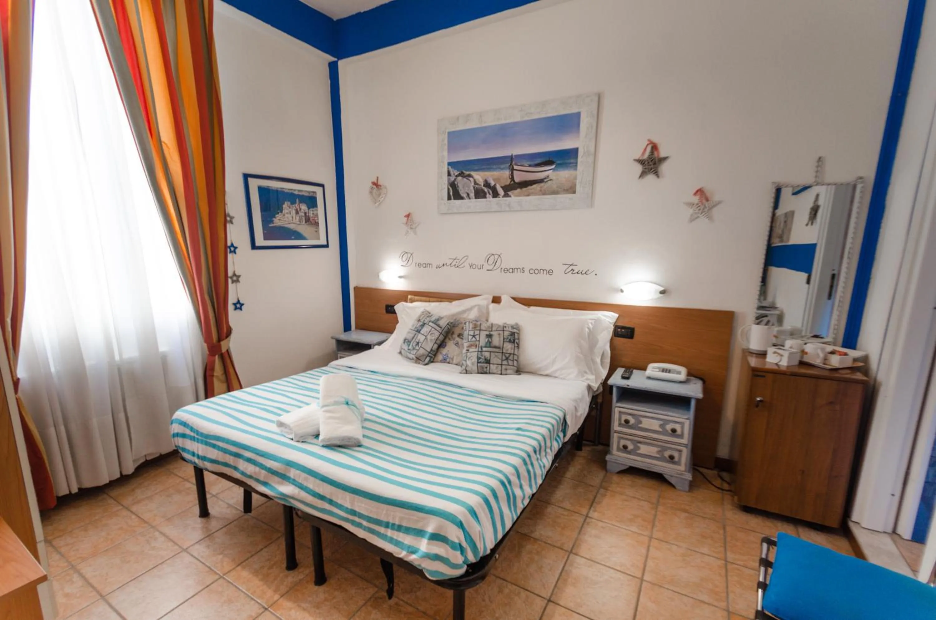 Photo of the whole room in Hotel San Desiderio