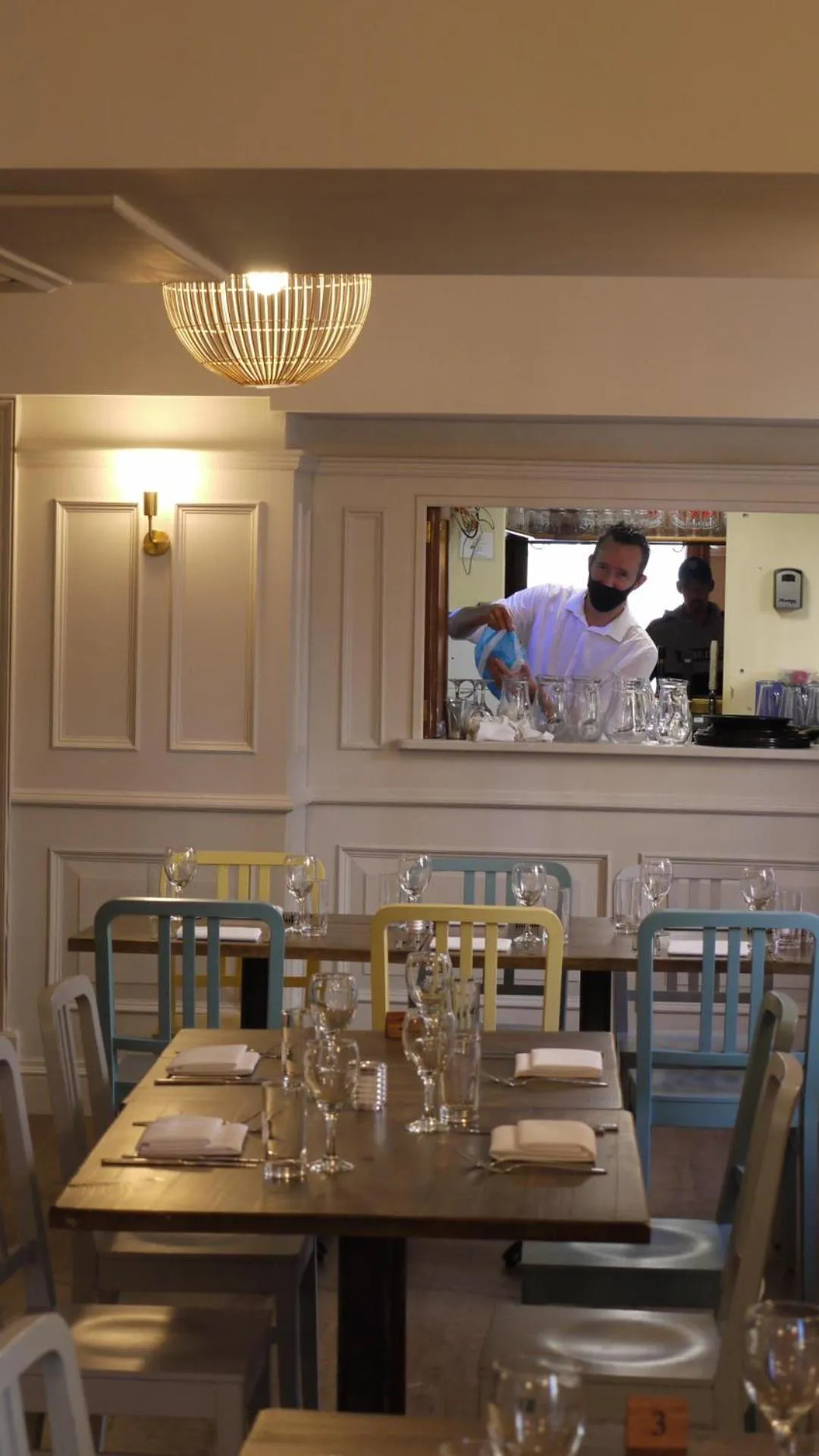 Lounge or bar in The Red Lion Hotel