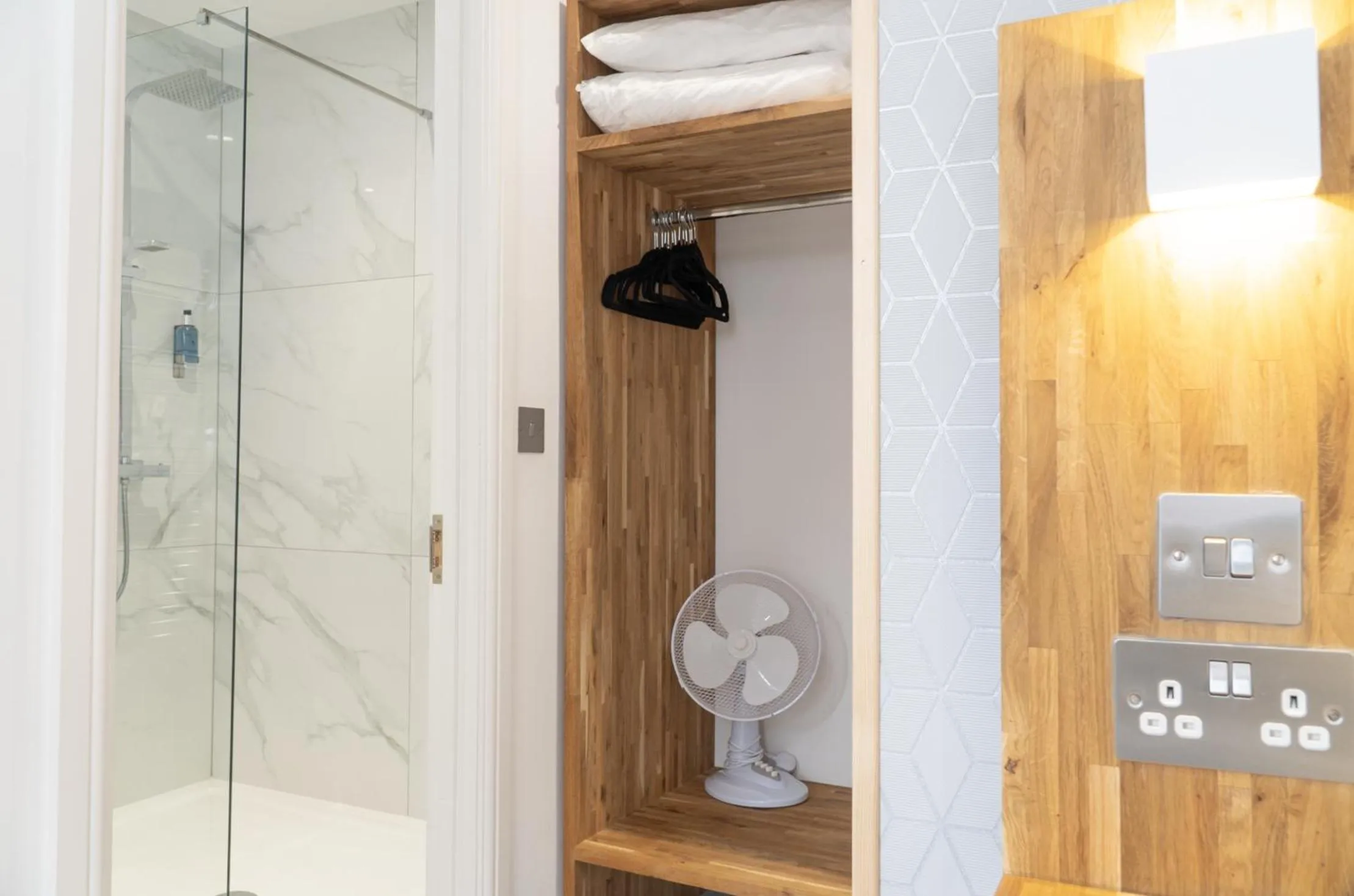 Bedroom in The Red Lion Hotel