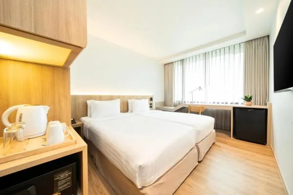 Bedroom, Bed in VIC 3 Bangkok Hotel